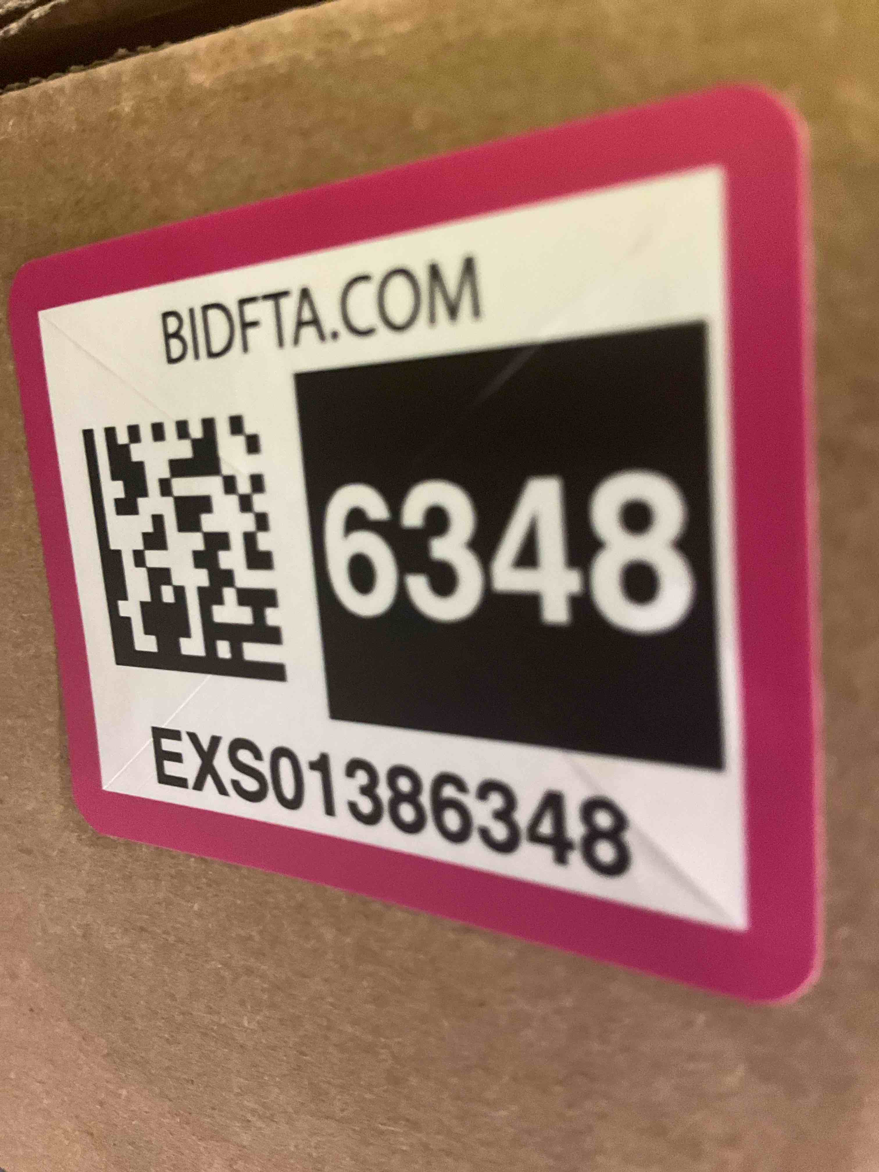 https://s3.amazonaws.com/lotting-images-prod/BargainHunt/EXS01386348_1718623242444.jpeg
