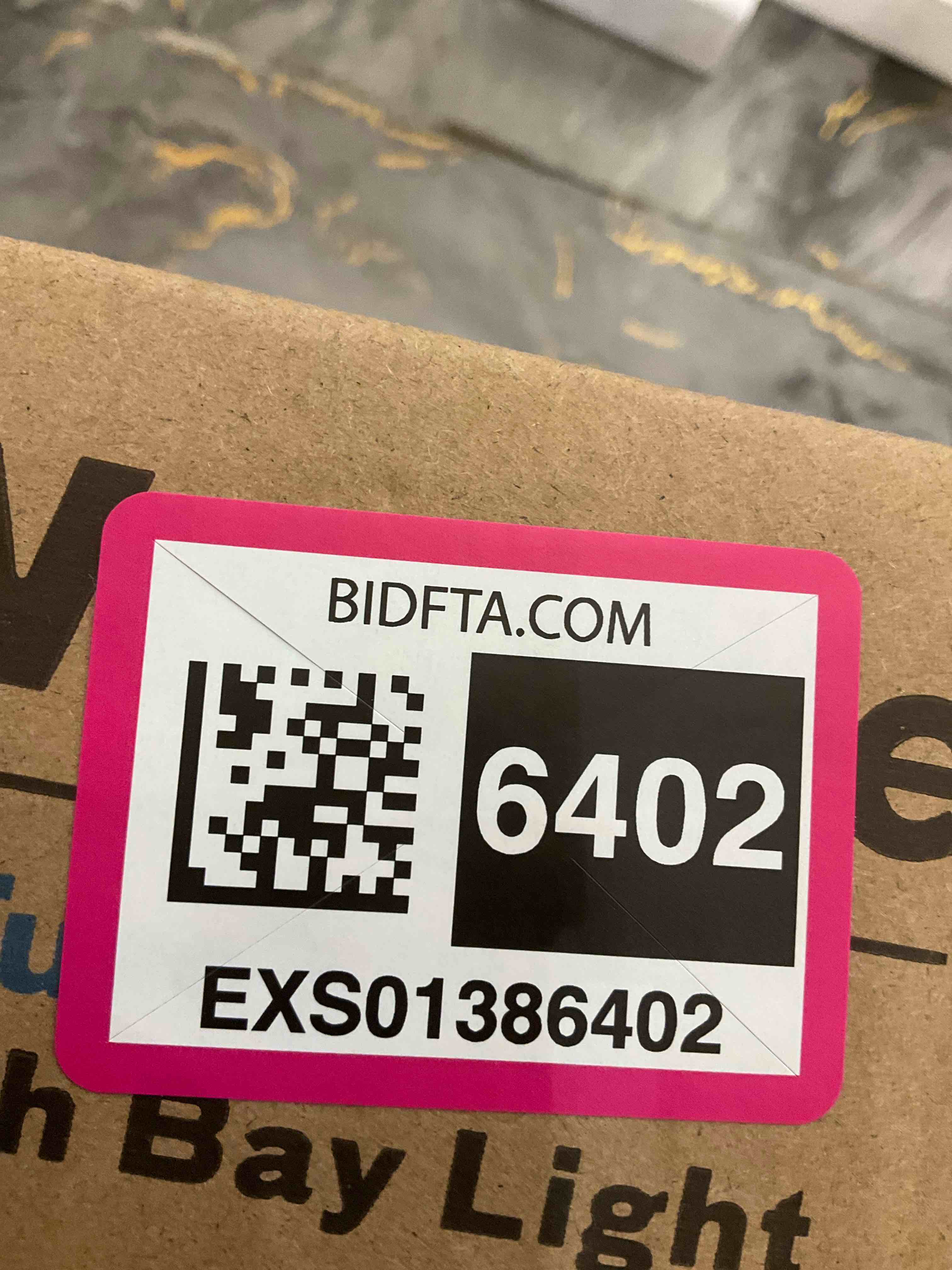 https://s3.amazonaws.com/lotting-images-prod/BargainHunt/EXS01386402_1718638307737.jpeg
