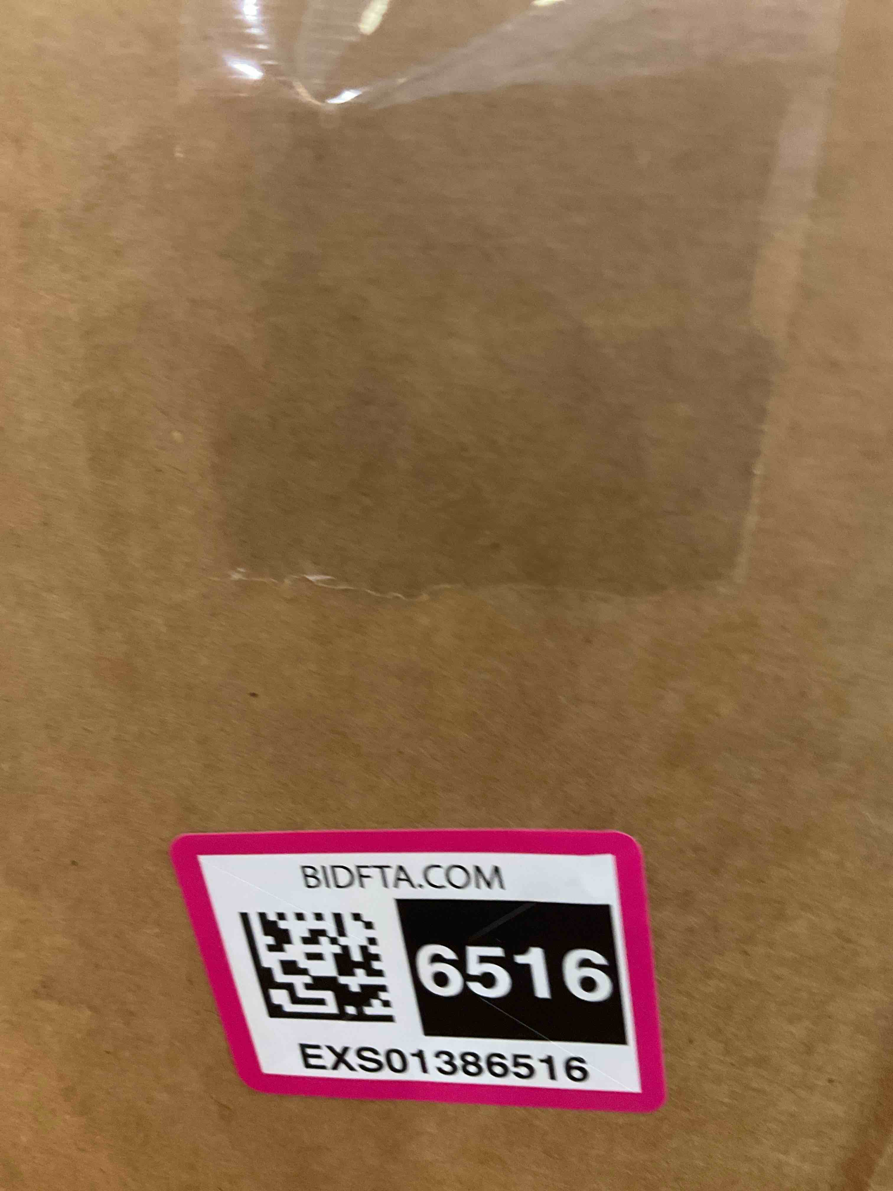 https://s3.amazonaws.com/lotting-images-prod/BargainHunt/EXS01386516_1718126531972.jpeg