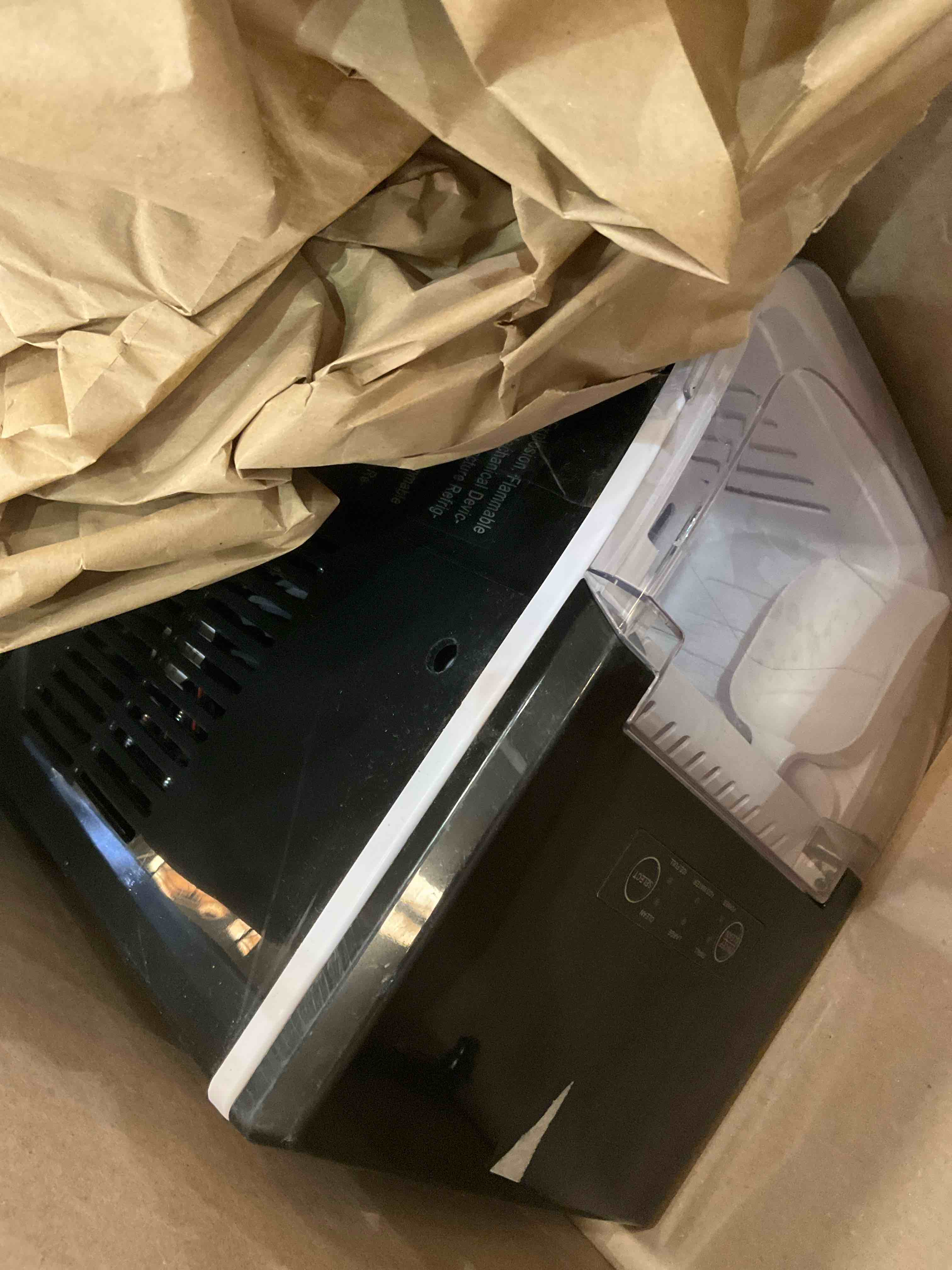 https://s3.amazonaws.com/lotting-images-prod/BargainHunt/EXS01386705_1718212426699.jpeg