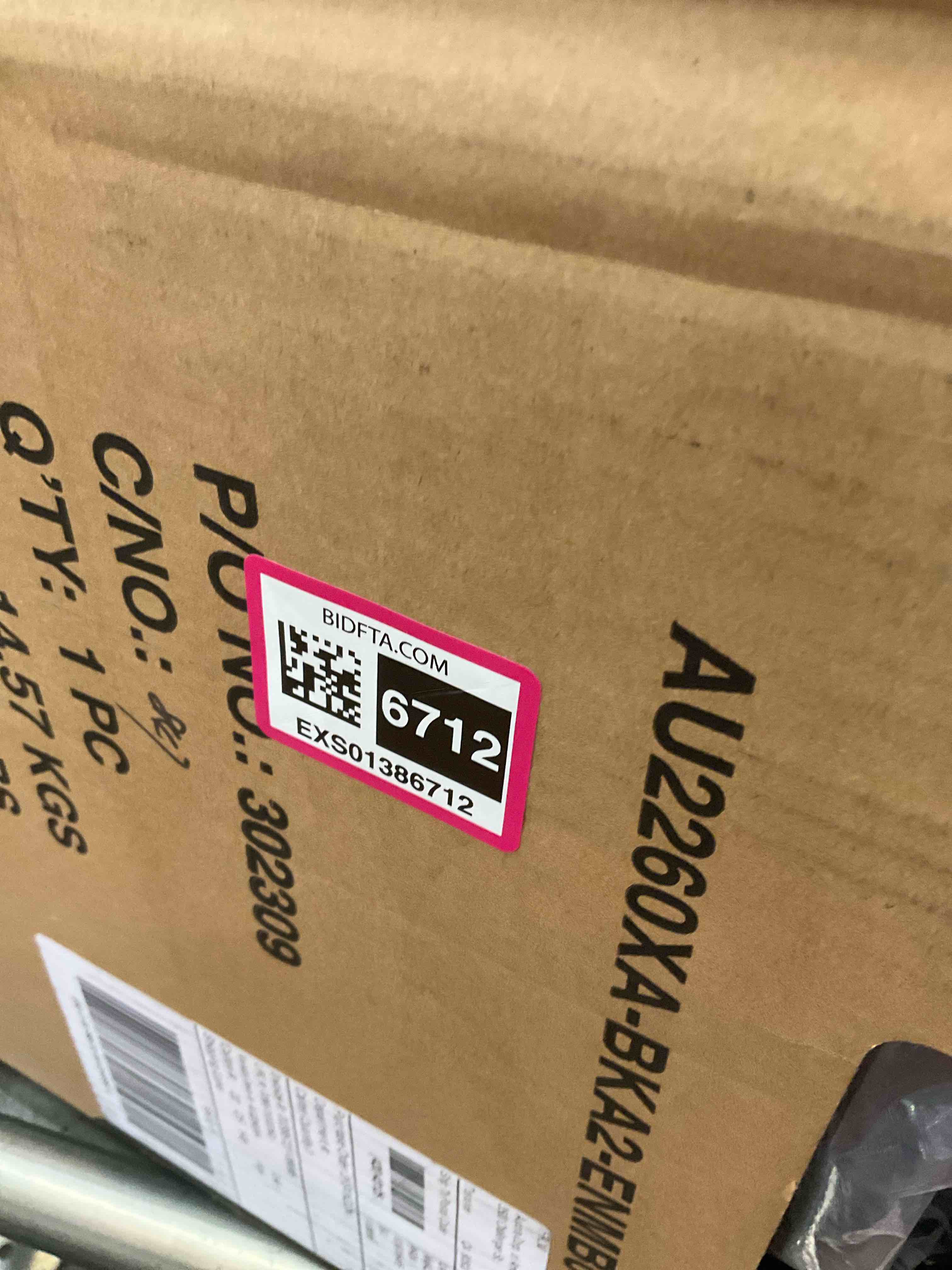 https://s3.amazonaws.com/lotting-images-prod/BargainHunt/EXS01386712_1718212959957.jpeg