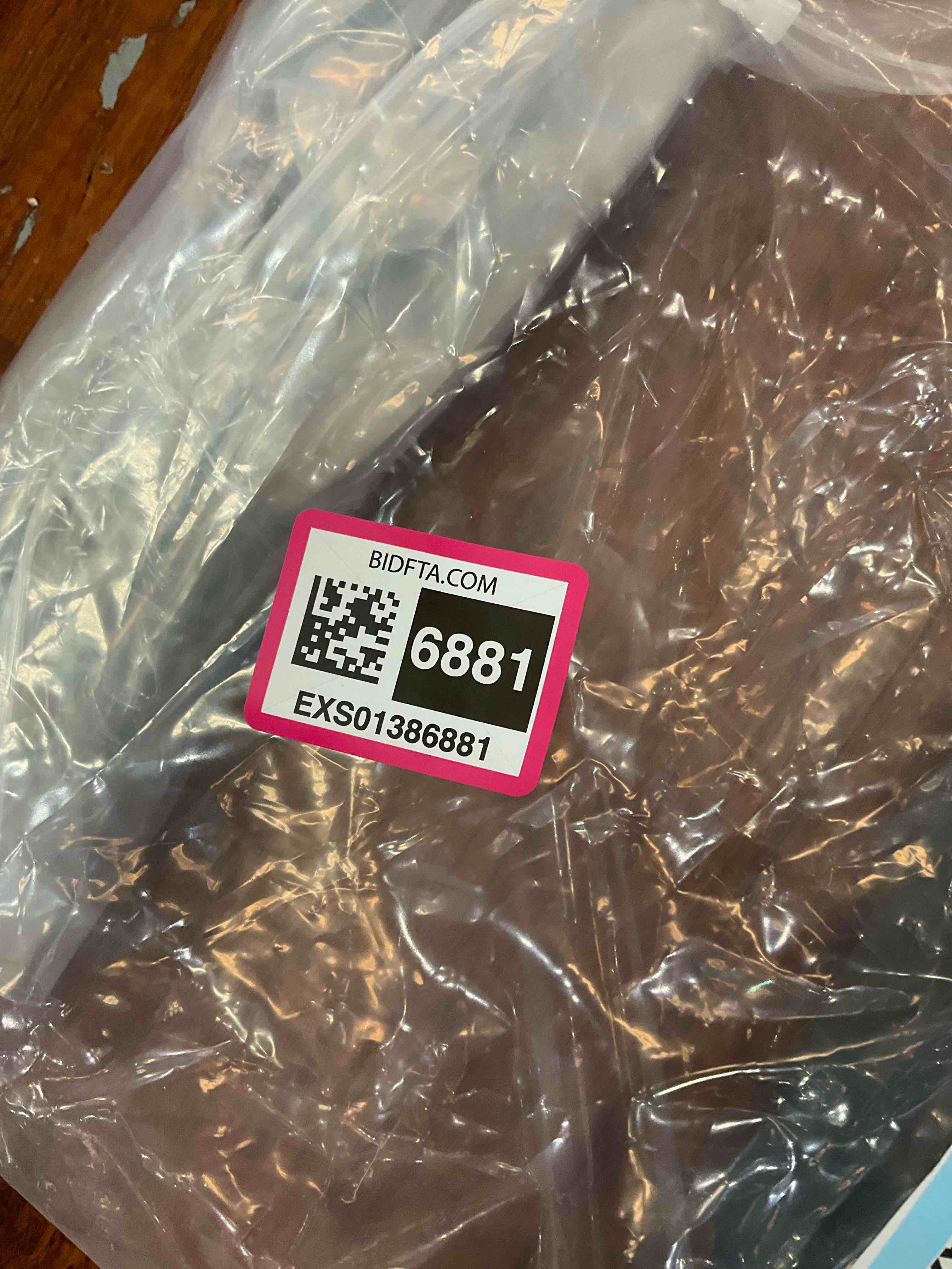 https://s3.amazonaws.com/lotting-images-prod/BargainHunt/EXS01386881_1718298797918.jpeg