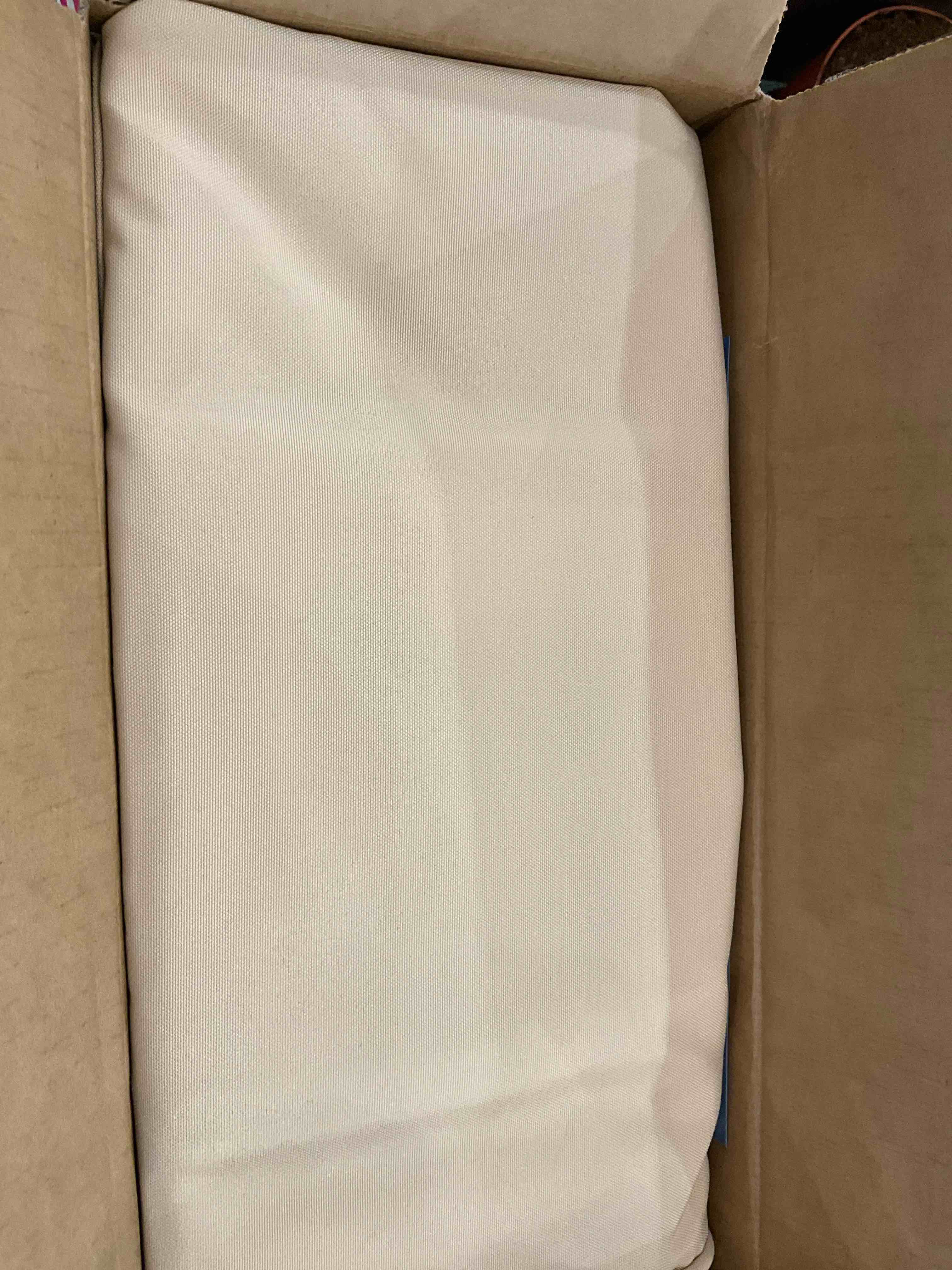 https://s3.amazonaws.com/lotting-images-prod/BargainHunt/EXS01387138_1718125678345.jpeg