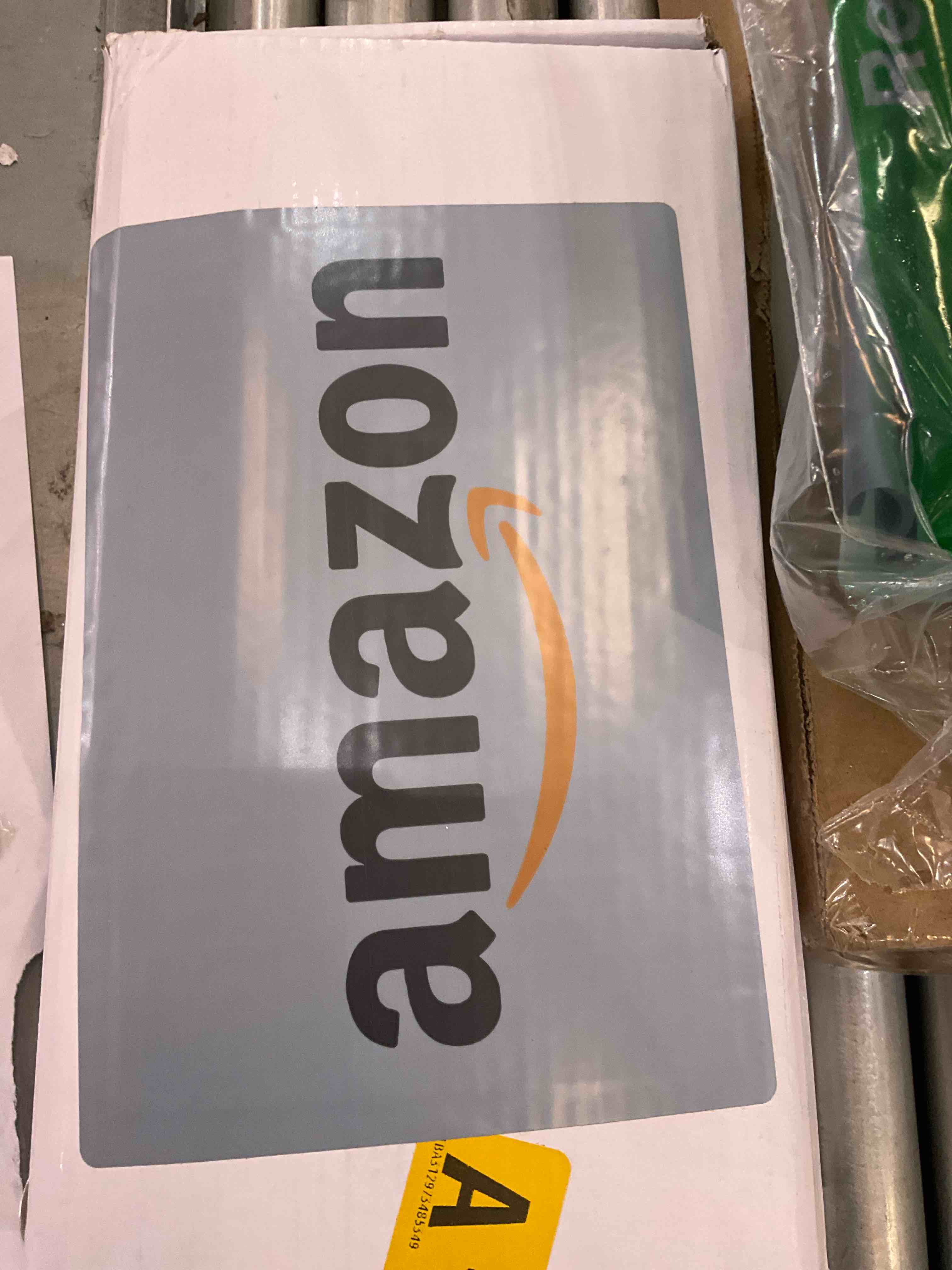 https://s3.amazonaws.com/lotting-images-prod/BargainHunt/EXS01387149_1718127009236.jpeg