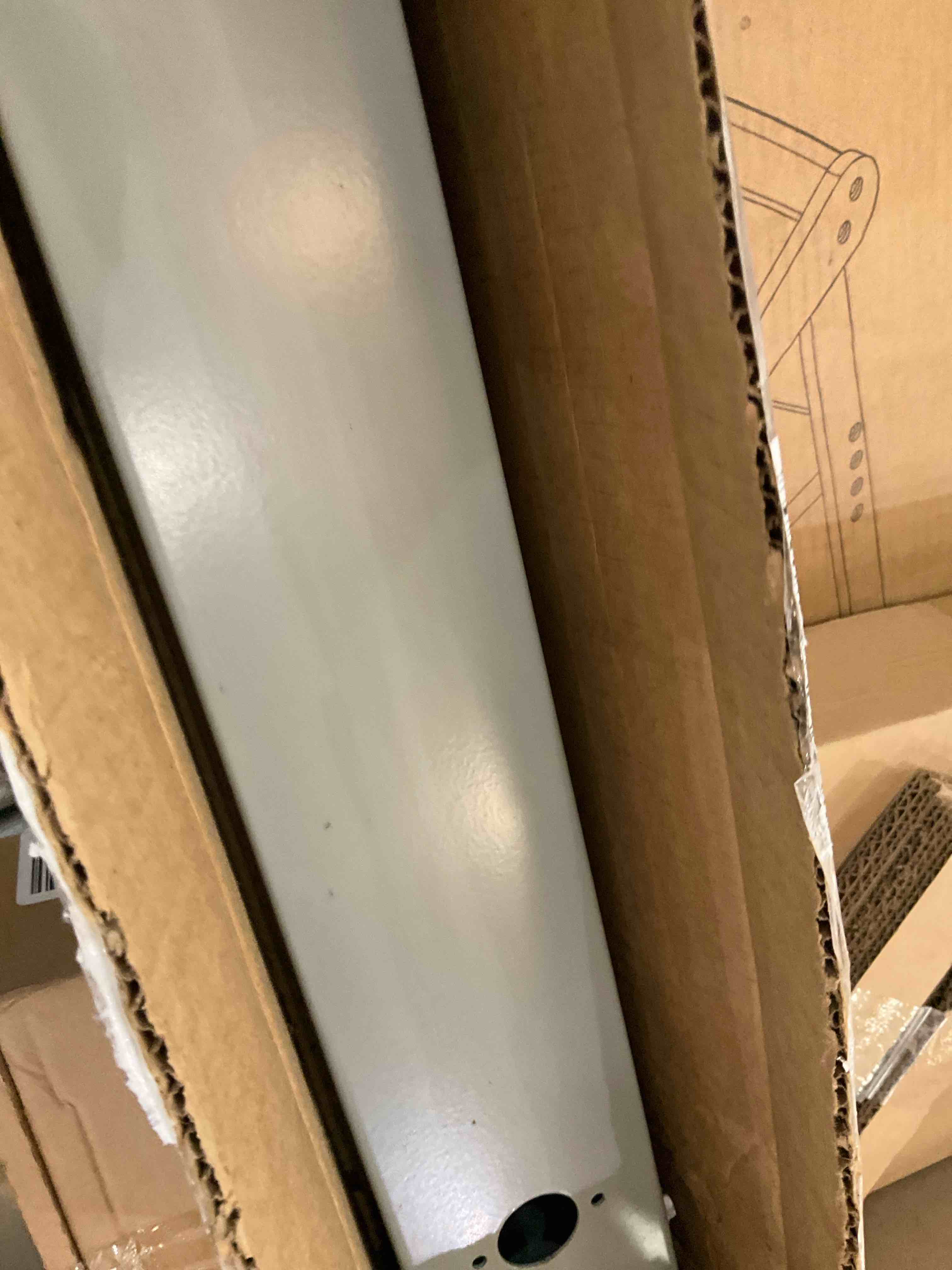 https://s3.amazonaws.com/lotting-images-prod/BargainHunt/EXS01387248_1718218081769.jpeg