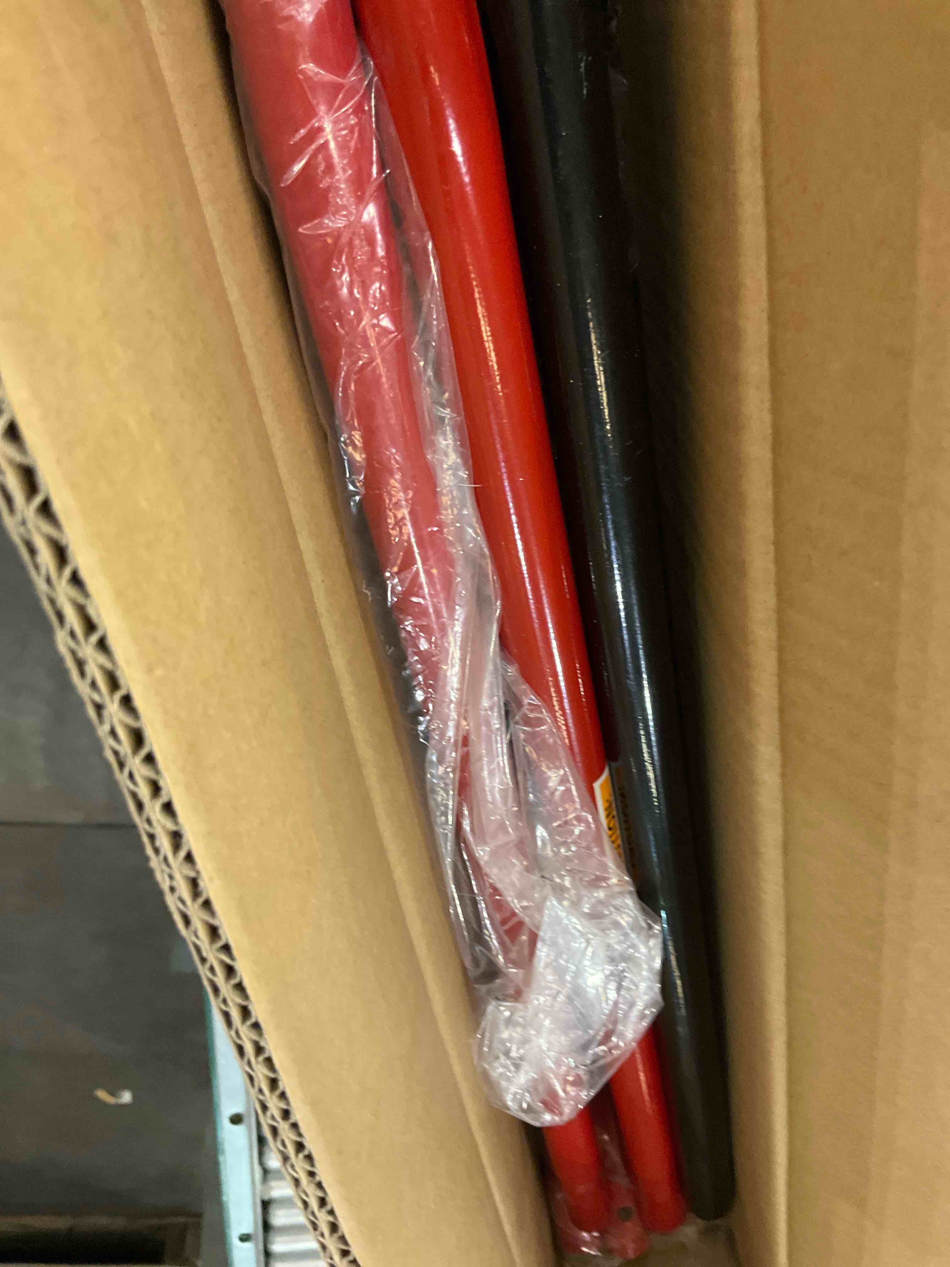 https://s3.amazonaws.com/lotting-images-prod/BargainHunt/EXS01387467_1718627911413.jpeg