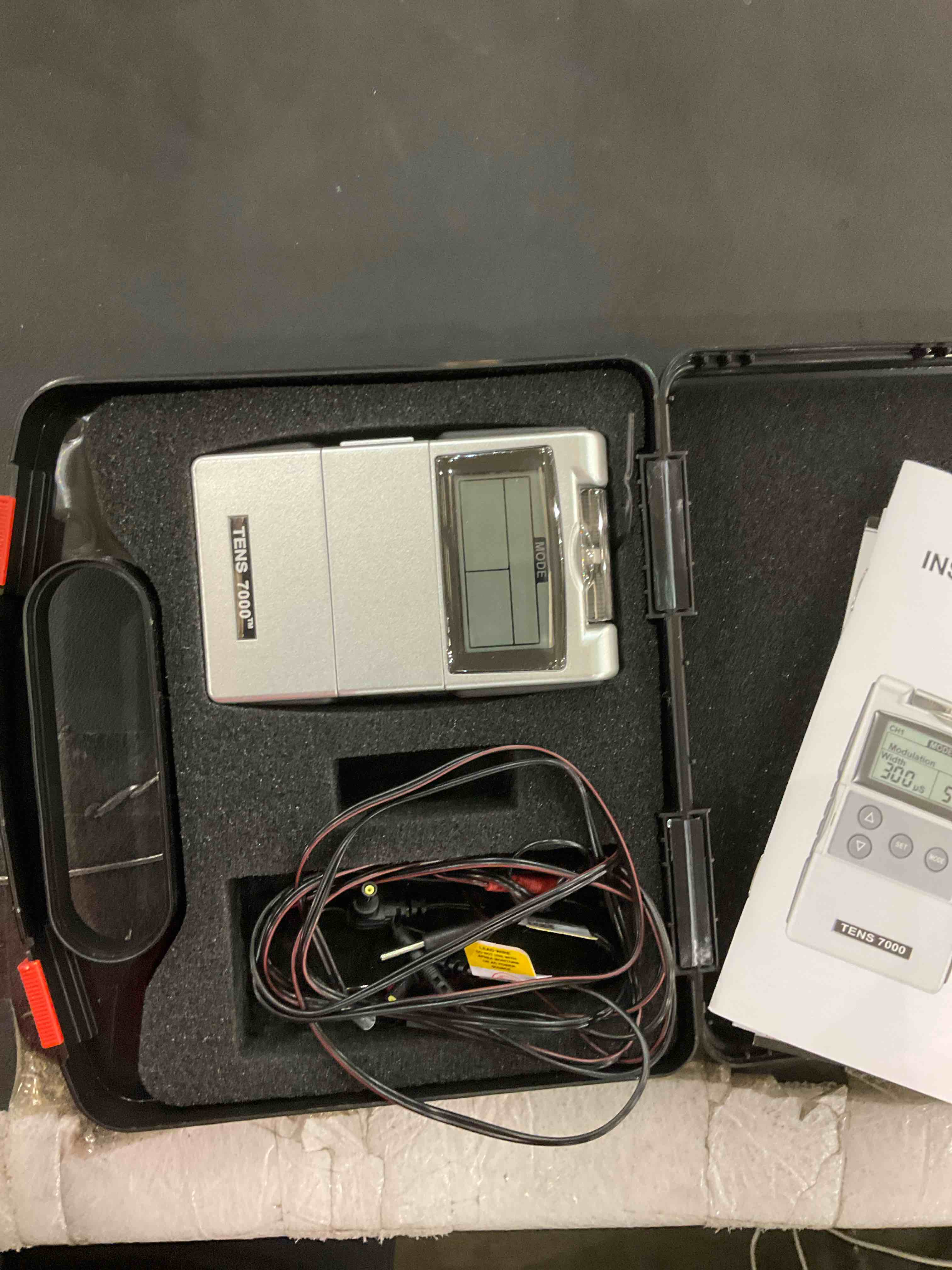 https://s3.amazonaws.com/lotting-images-prod/BargainHunt/EXS01387568_1718628837930.jpeg