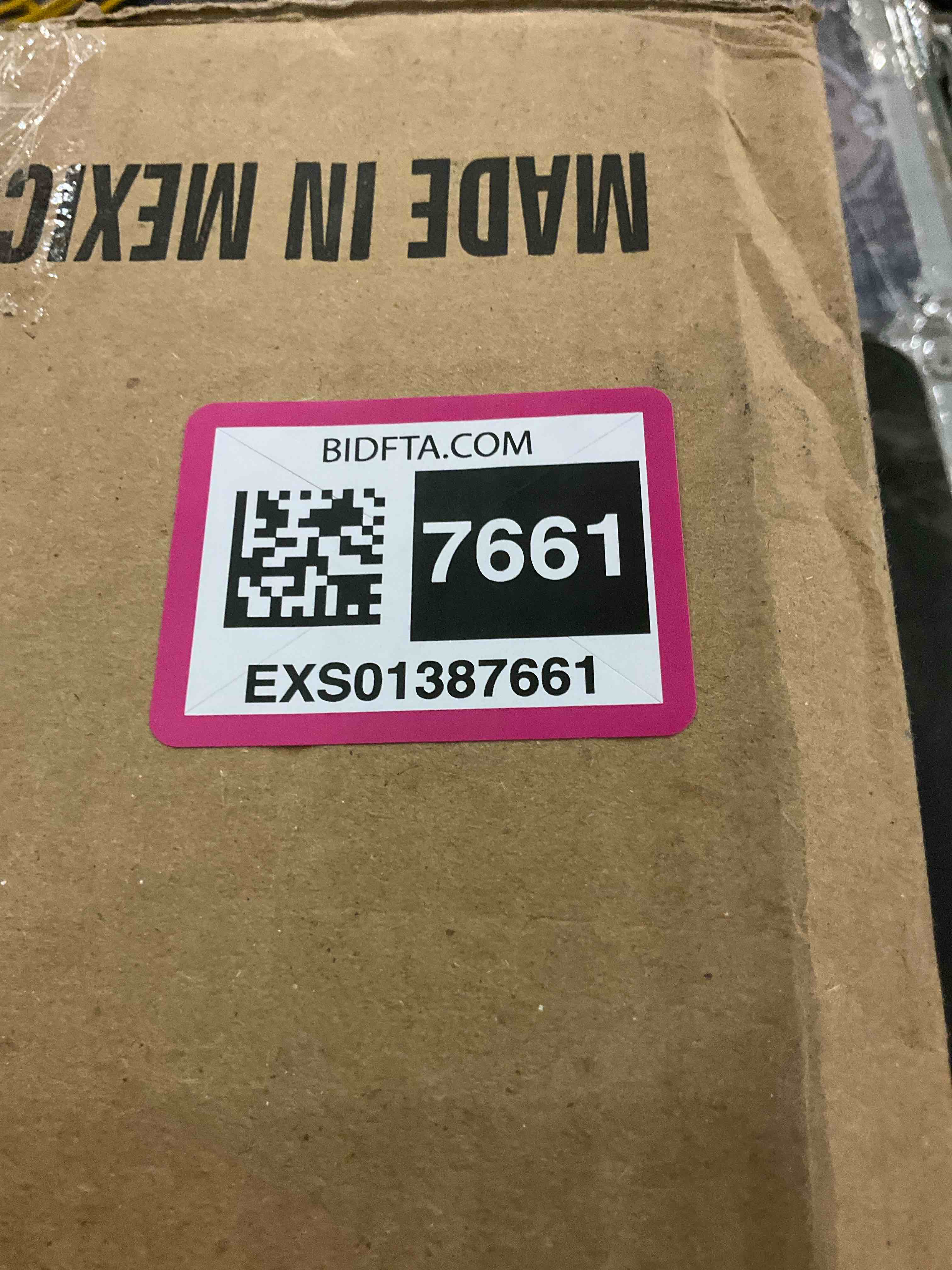 https://s3.amazonaws.com/lotting-images-prod/BargainHunt/EXS01387661_1718711681588.jpeg