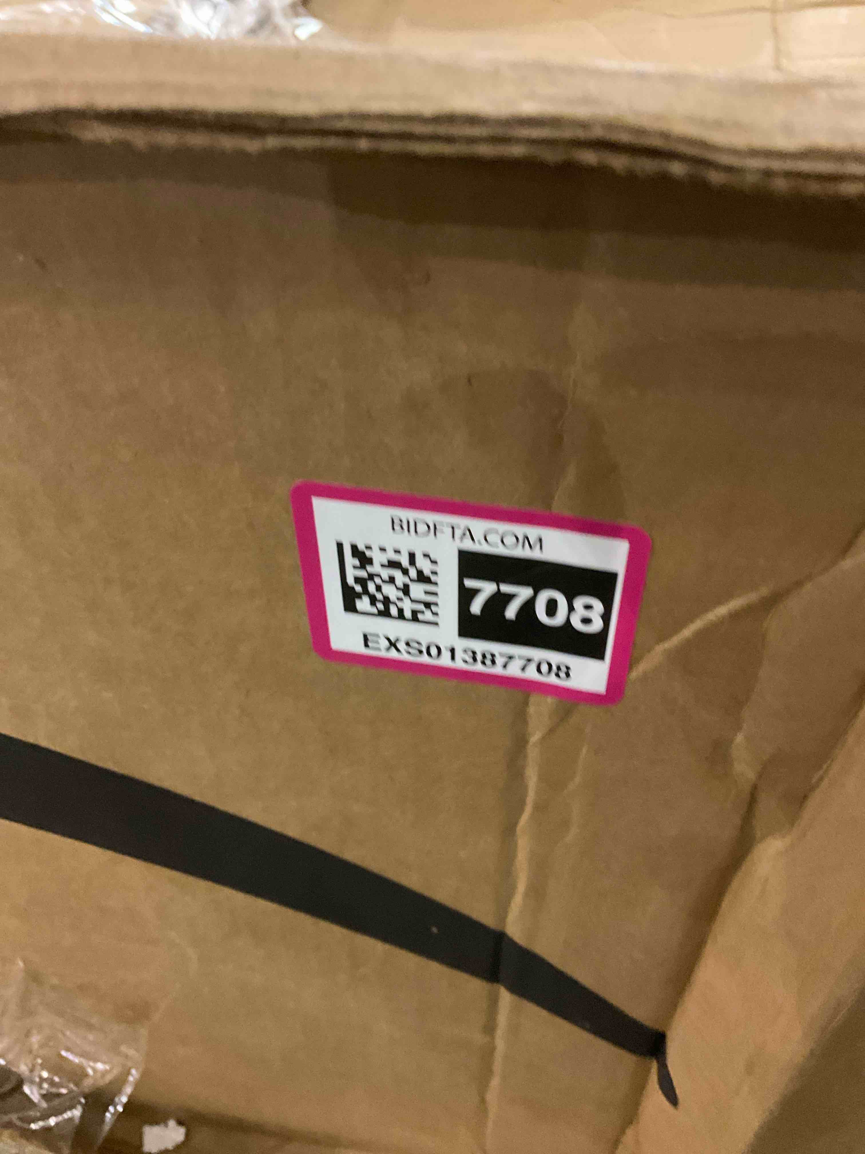 https://s3.amazonaws.com/lotting-images-prod/BargainHunt/EXS01387708_1718795938887.jpeg