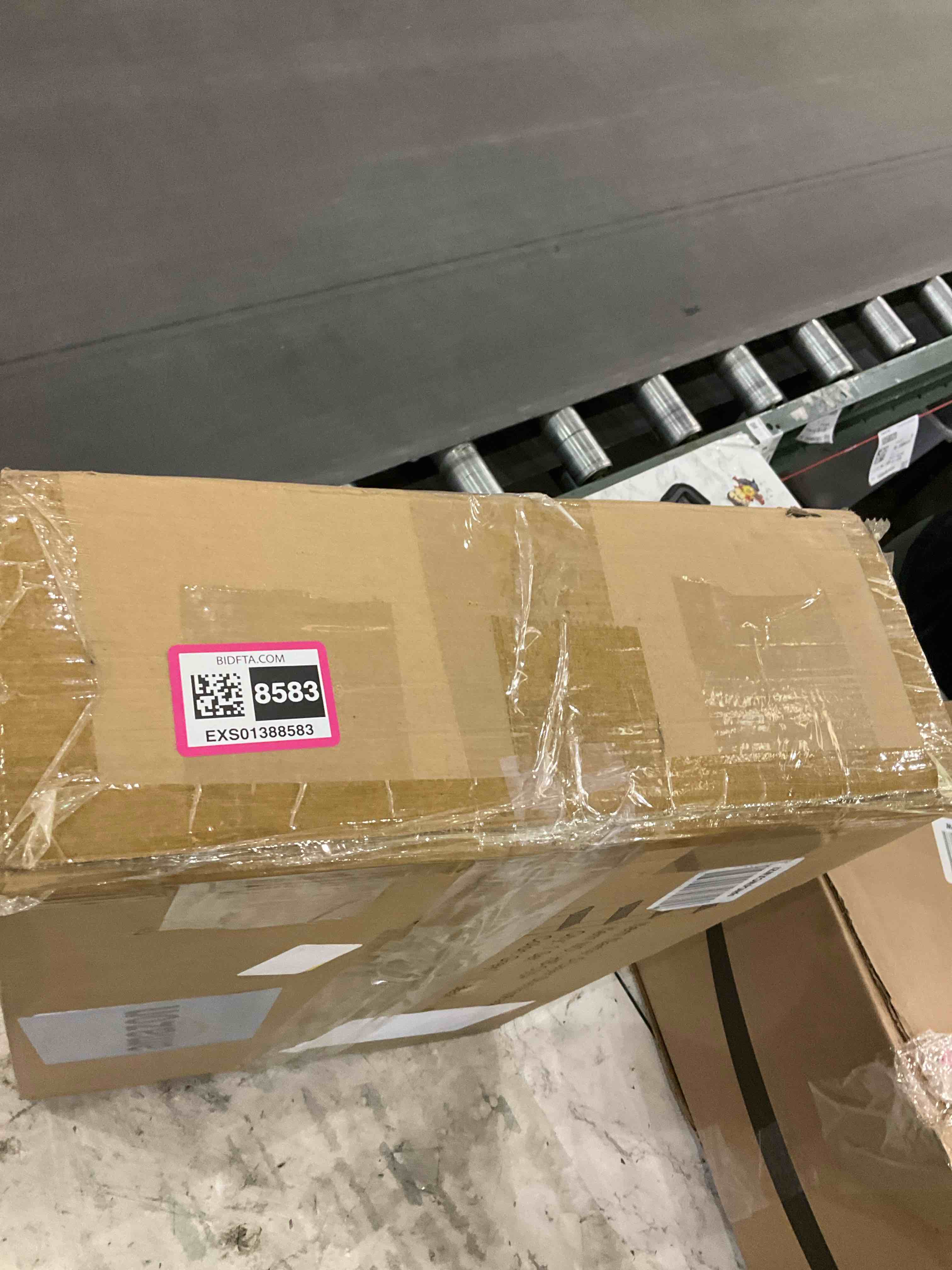 https://s3.amazonaws.com/lotting-images-prod/BargainHunt/EXS01388583_1718106581499.jpeg