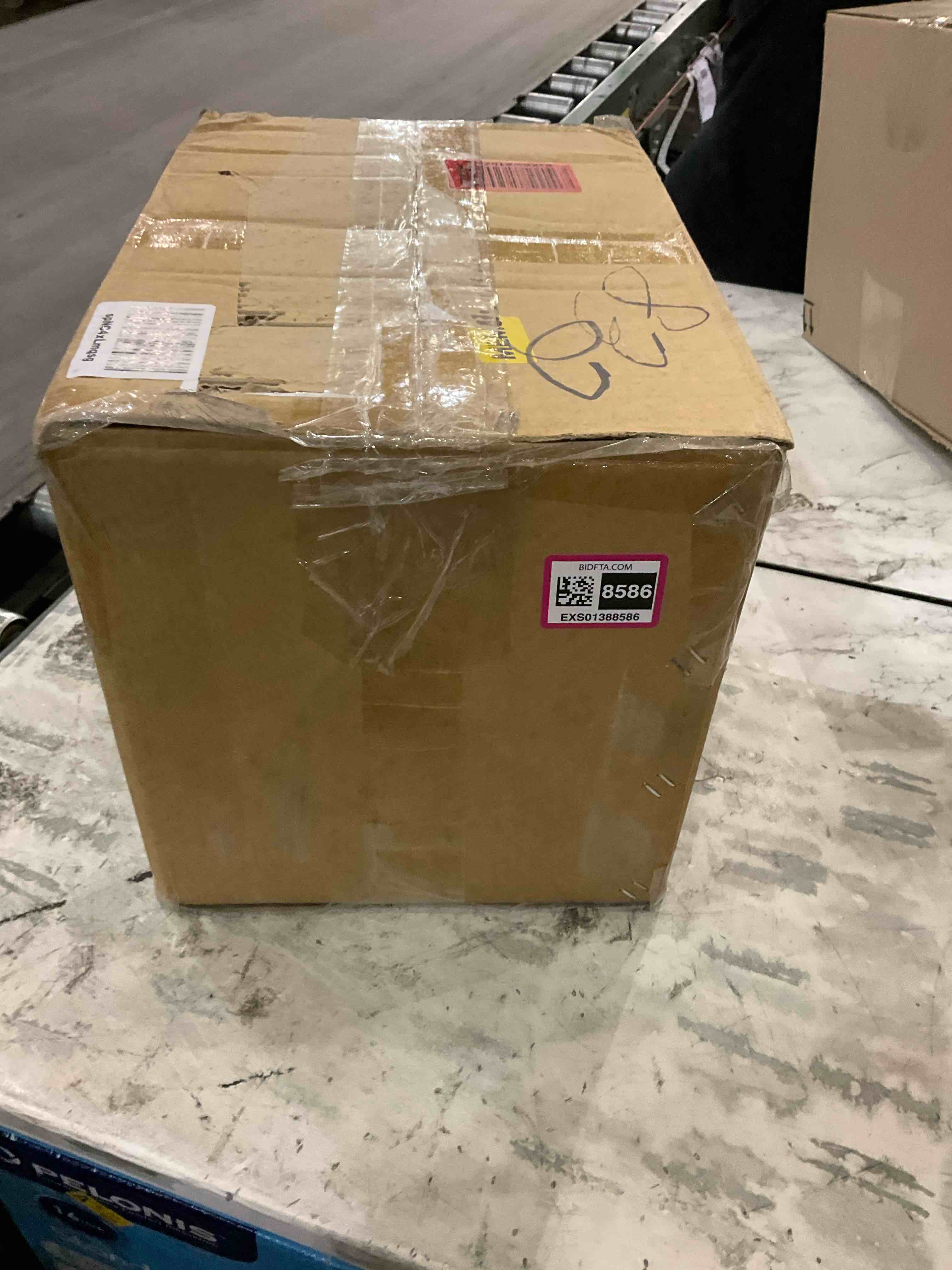 https://s3.amazonaws.com/lotting-images-prod/BargainHunt/EXS01388586_1718107458184.jpeg