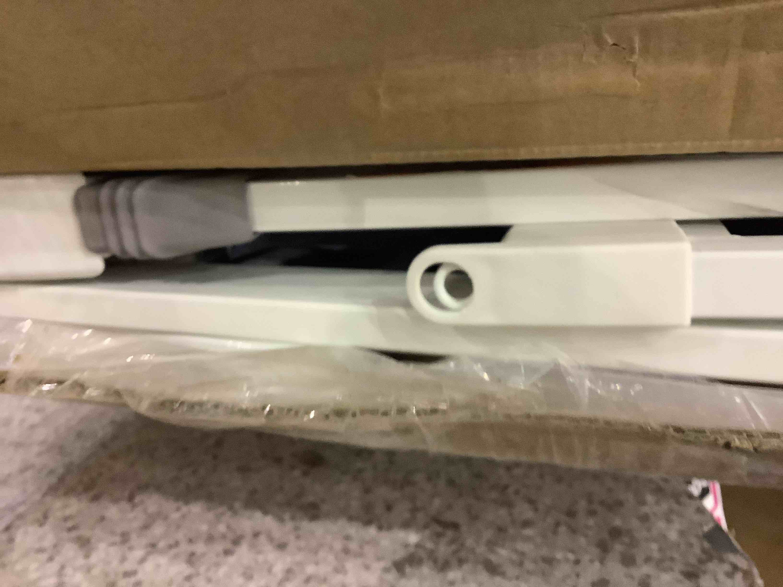 https://s3.amazonaws.com/lotting-images-prod/BargainHunt/EXS01388900_1721821624837.jpeg