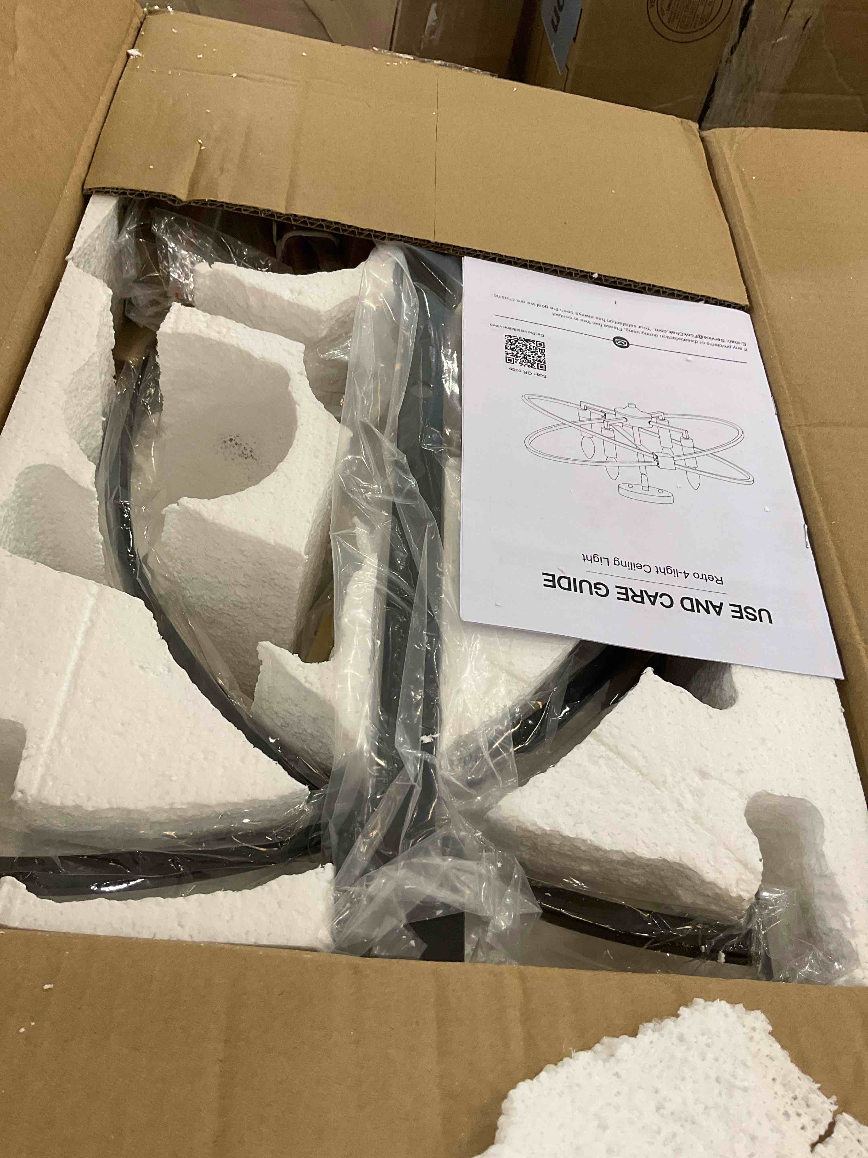 https://s3.amazonaws.com/lotting-images-prod/BargainHunt/EXS01389308_1722278096386.jpeg