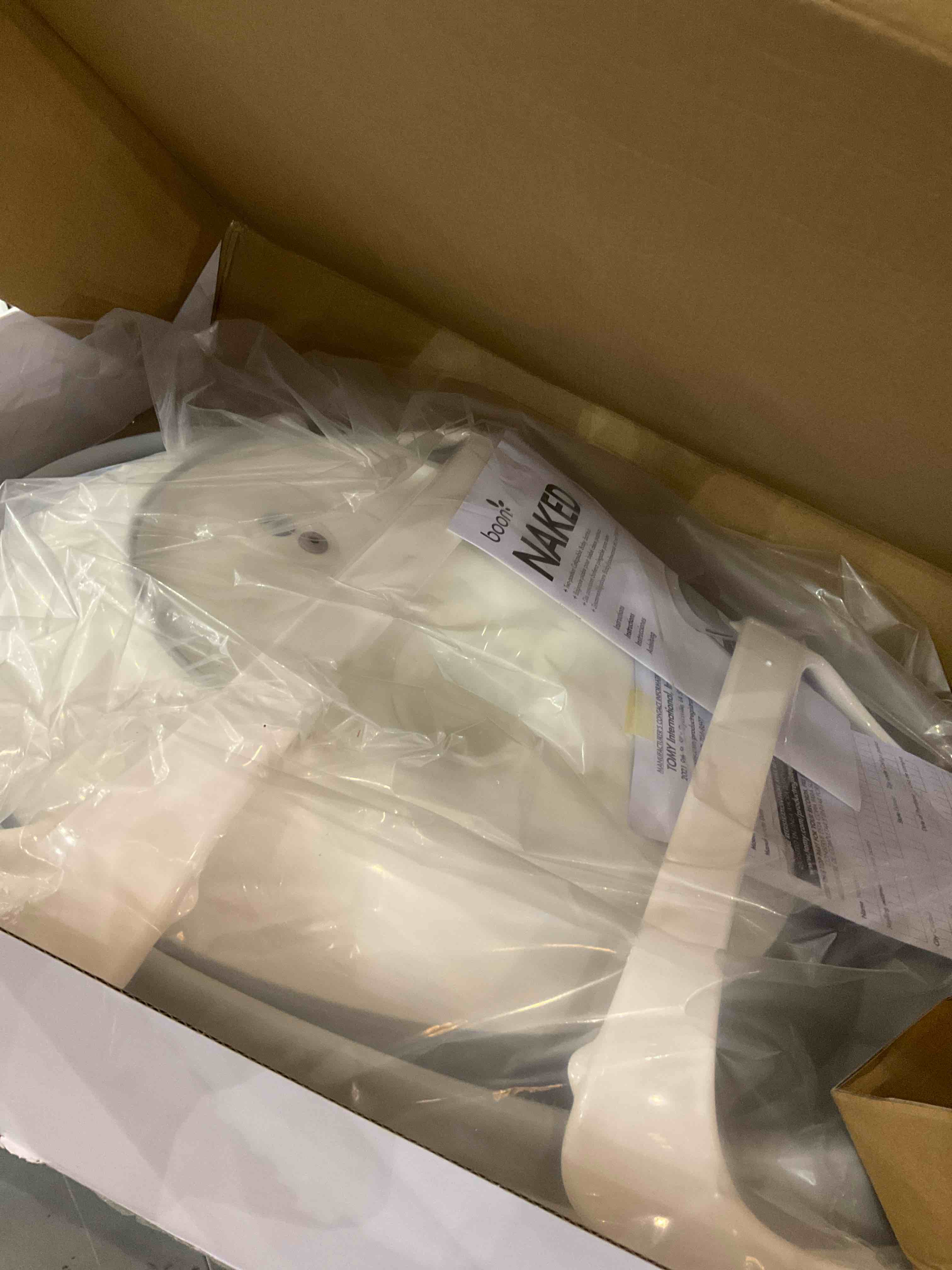https://s3.amazonaws.com/lotting-images-prod/BargainHunt/EXS01389310_1722278261782.jpeg