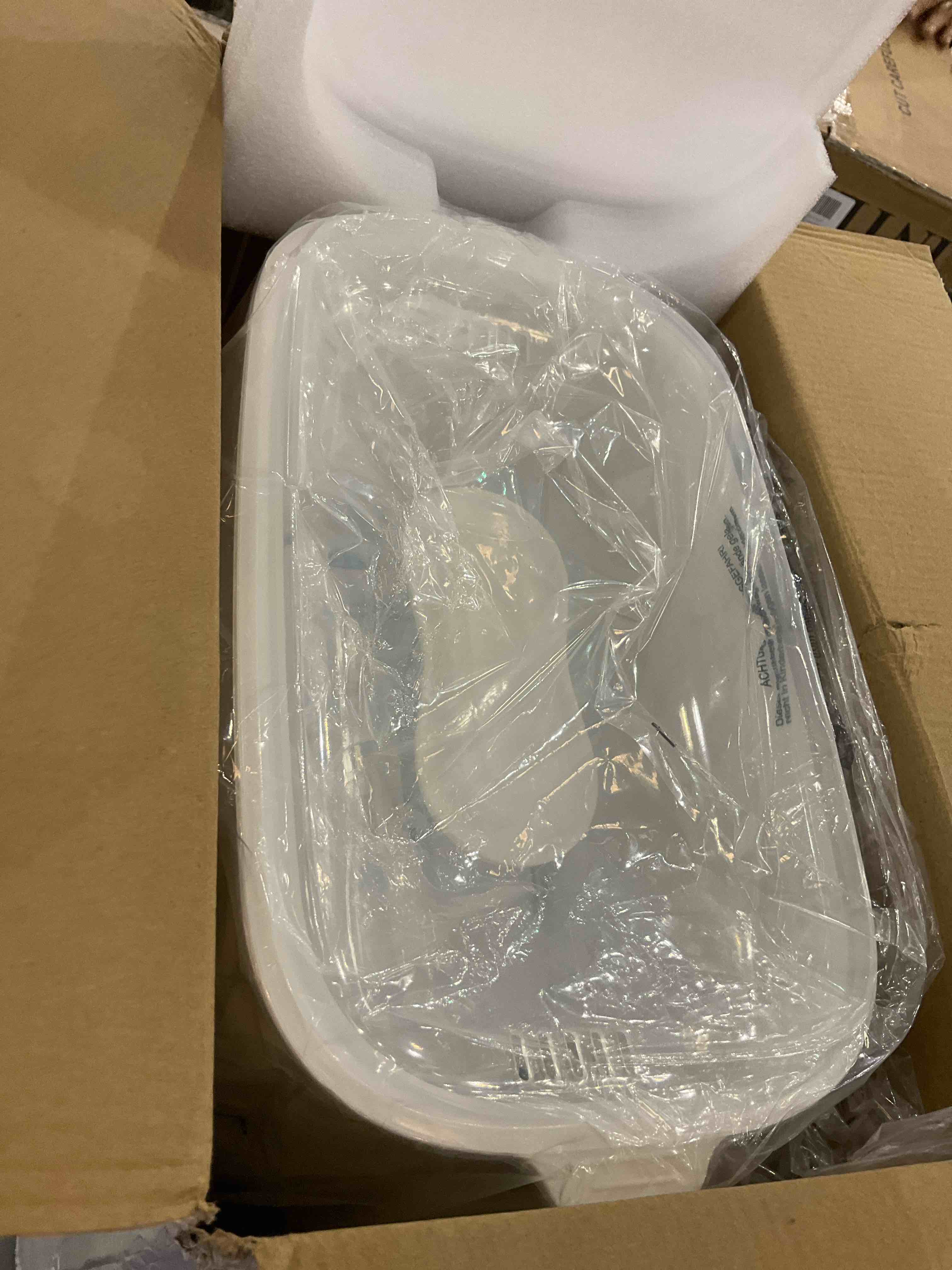 https://s3.amazonaws.com/lotting-images-prod/BargainHunt/EXS01389379_1722349514292.jpeg
