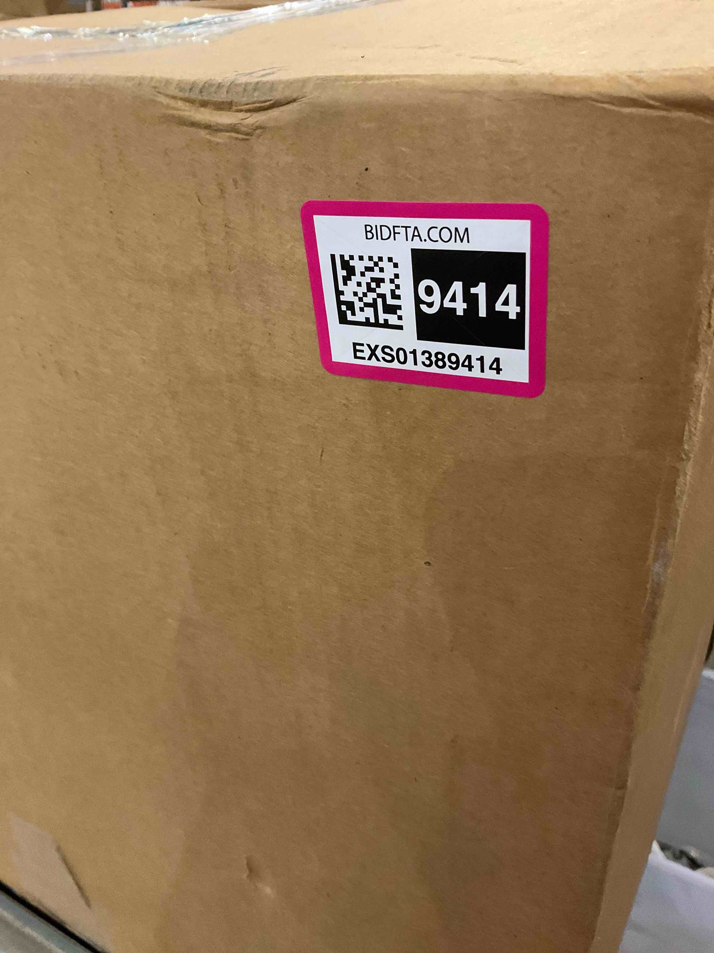 https://s3.amazonaws.com/lotting-images-prod/BargainHunt/EXS01389414_1722354023279.jpeg