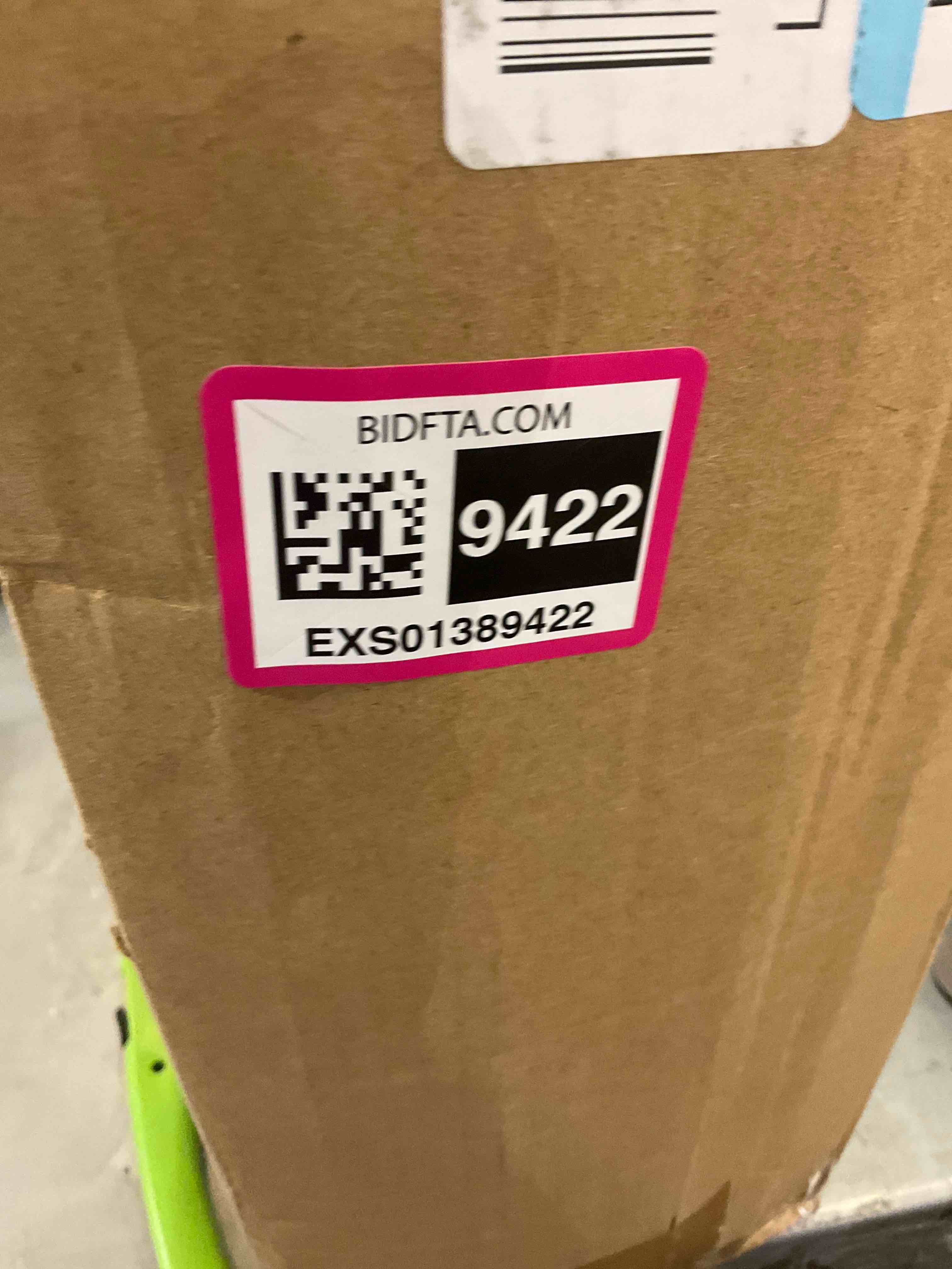 https://s3.amazonaws.com/lotting-images-prod/BargainHunt/EXS01389422_1722357772971.jpeg
