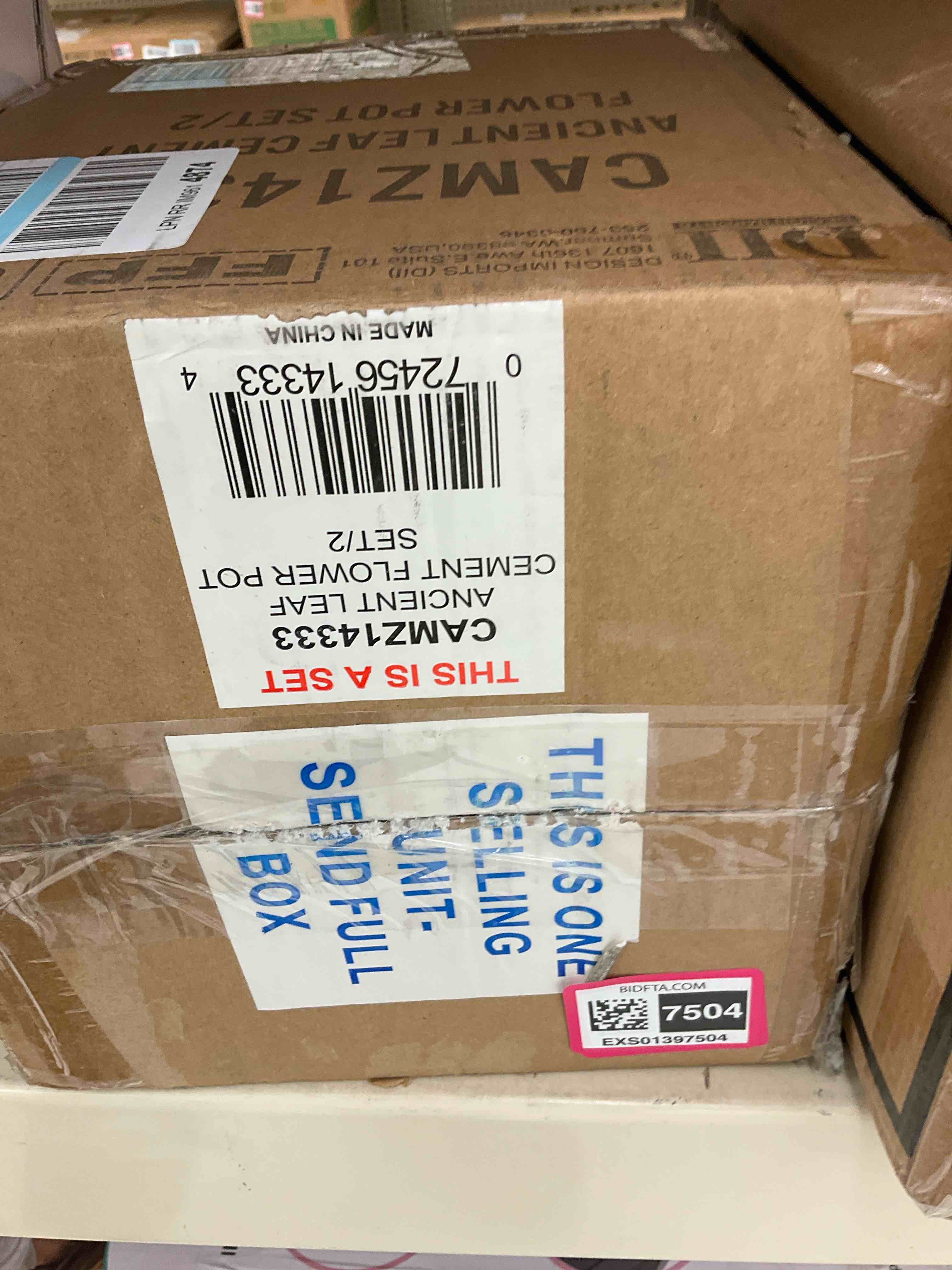 https://s3.amazonaws.com/lotting-images-prod/BargainHunt/EXS01397504_1725128851754.jpeg