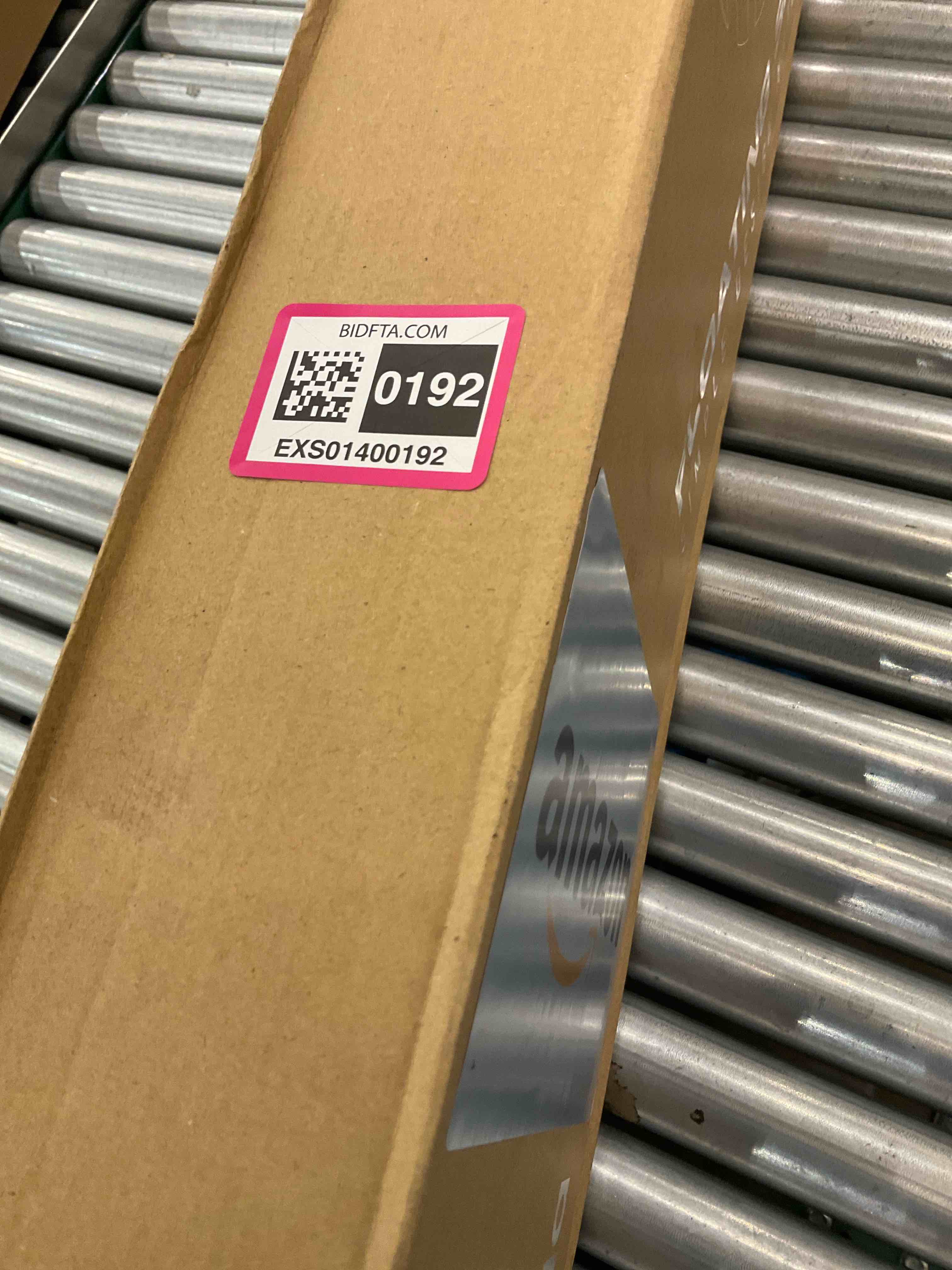 https://s3.amazonaws.com/lotting-images-prod/BargainHunt/EXS01400192_1722613082313.jpeg