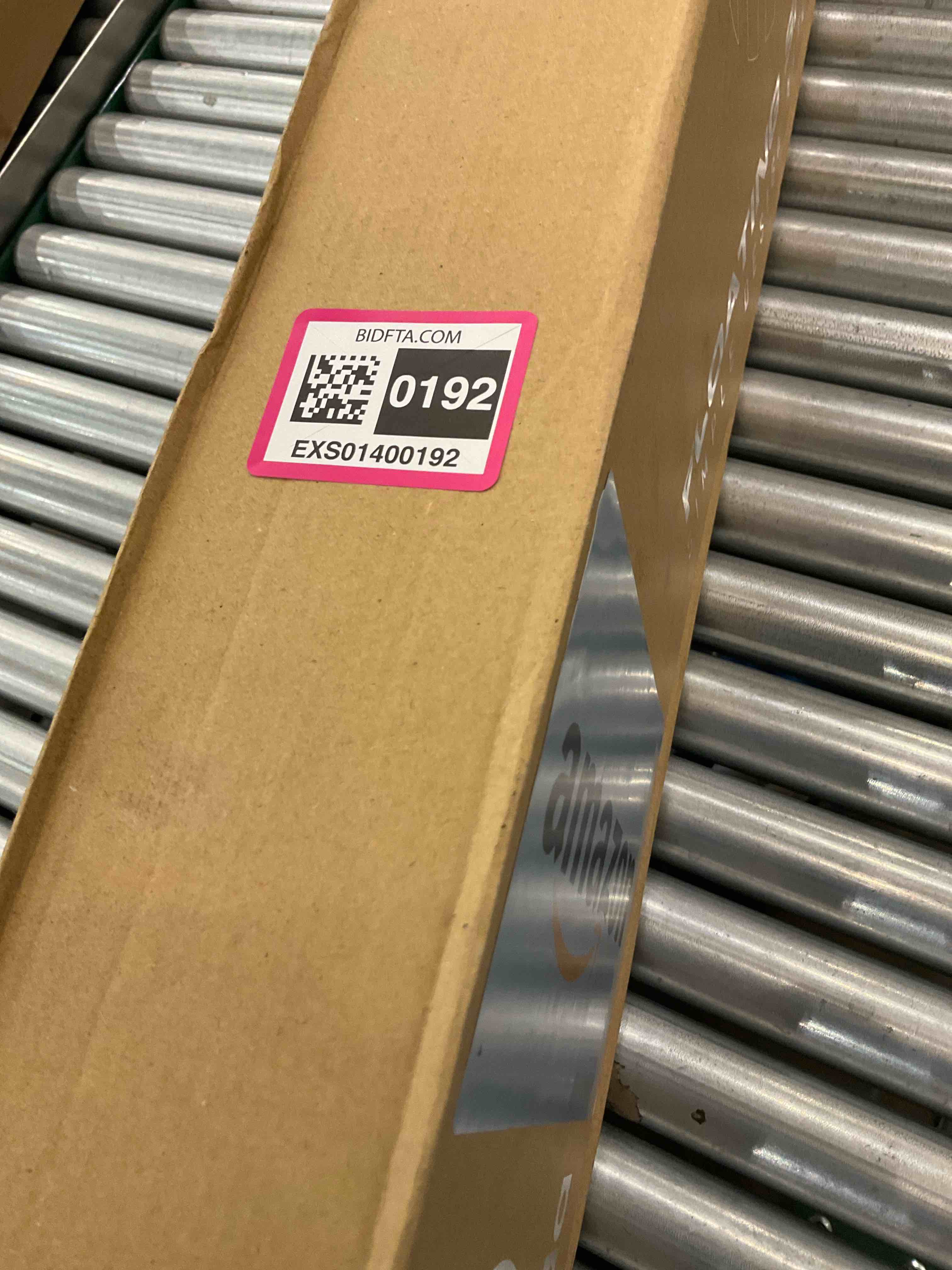 https://s3.amazonaws.com/lotting-images-prod/BargainHunt/EXS01400192_1722613083406.jpeg