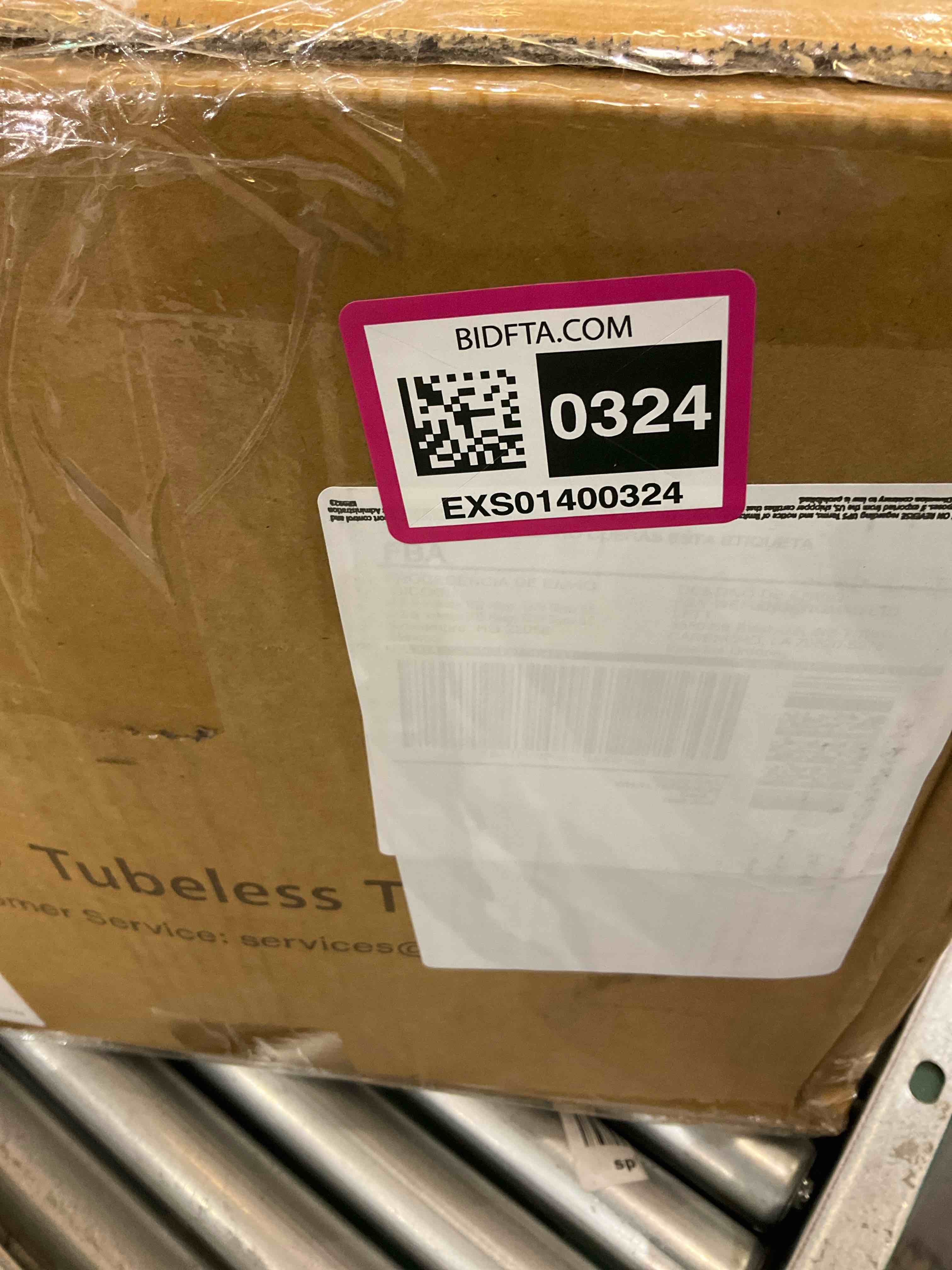 https://s3.amazonaws.com/lotting-images-prod/BargainHunt/EXS01400324_1722867019663.jpeg