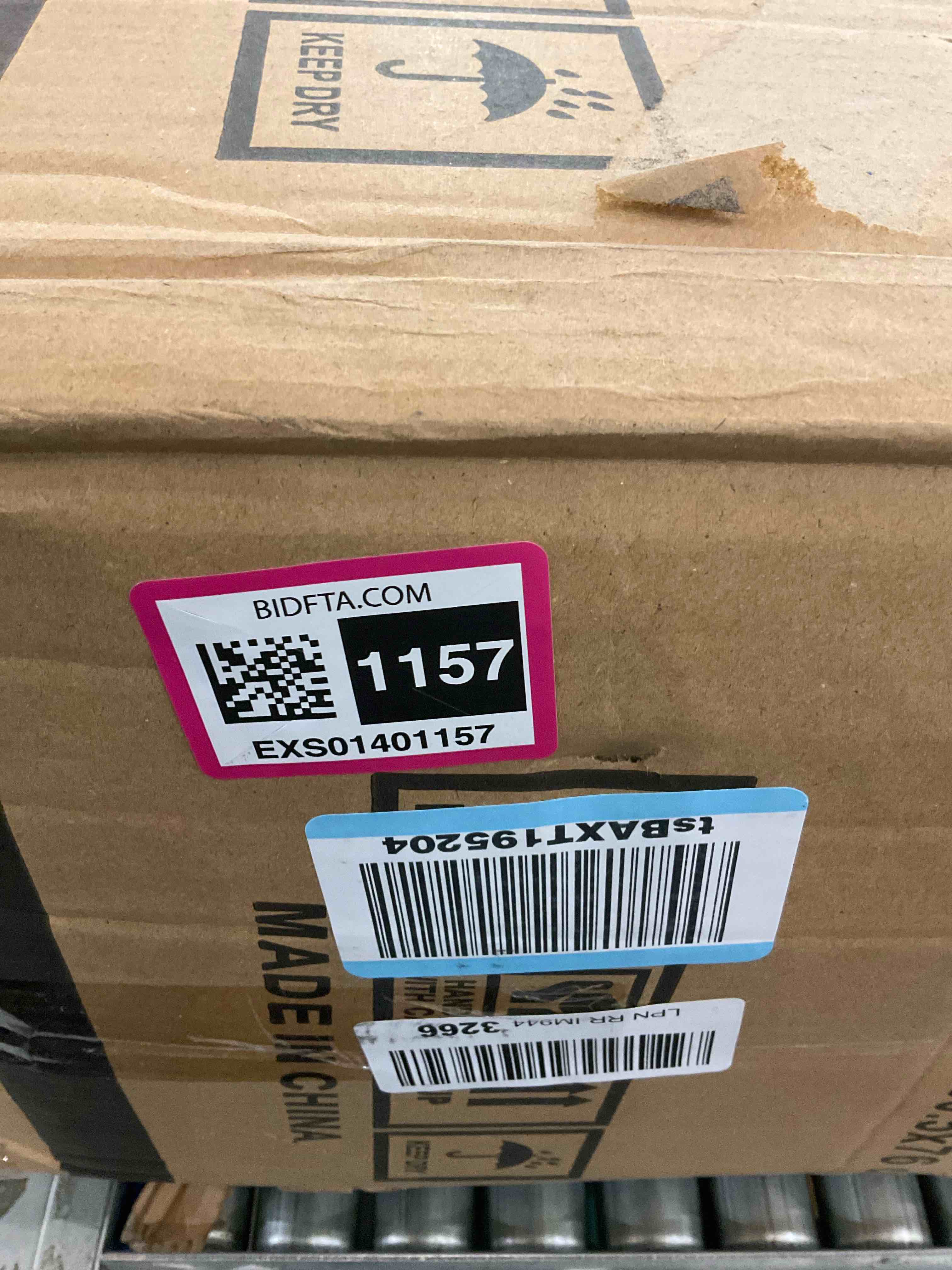 https://s3.amazonaws.com/lotting-images-prod/BargainHunt/EXS01401157_1722263491607.jpeg