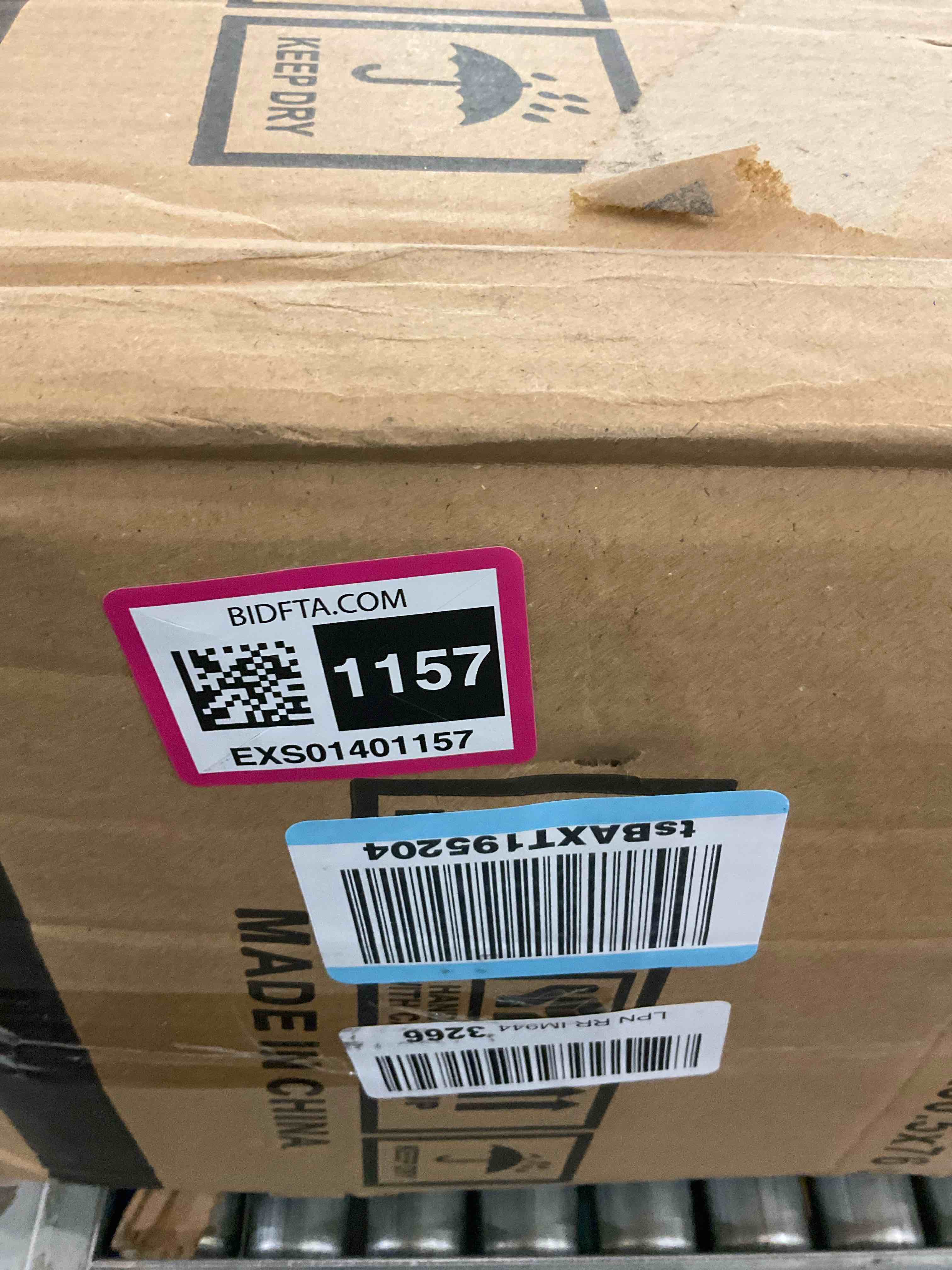 https://s3.amazonaws.com/lotting-images-prod/BargainHunt/EXS01401157_1722263492676.jpeg
