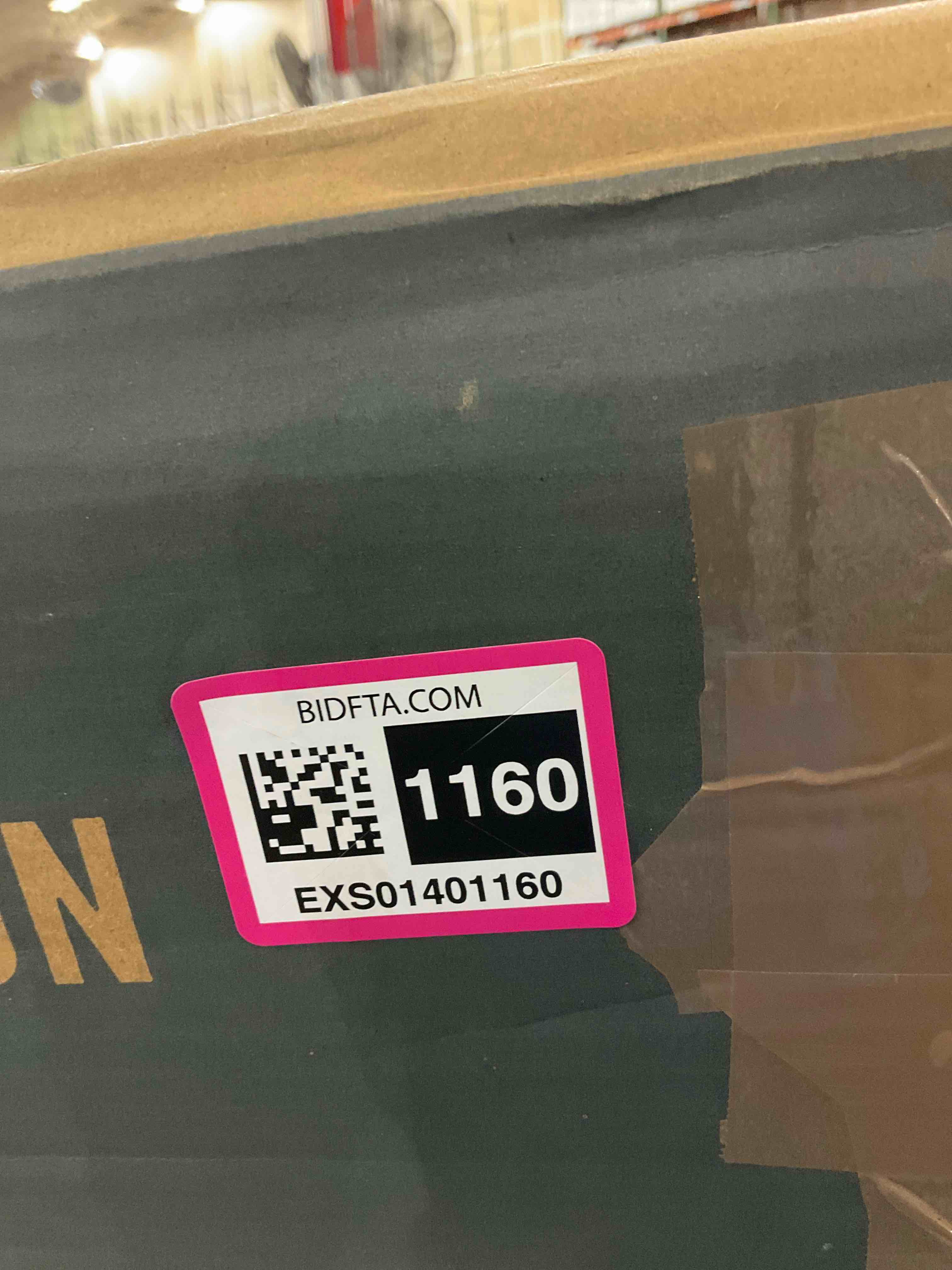 https://s3.amazonaws.com/lotting-images-prod/BargainHunt/EXS01401160_1722263853707.jpeg