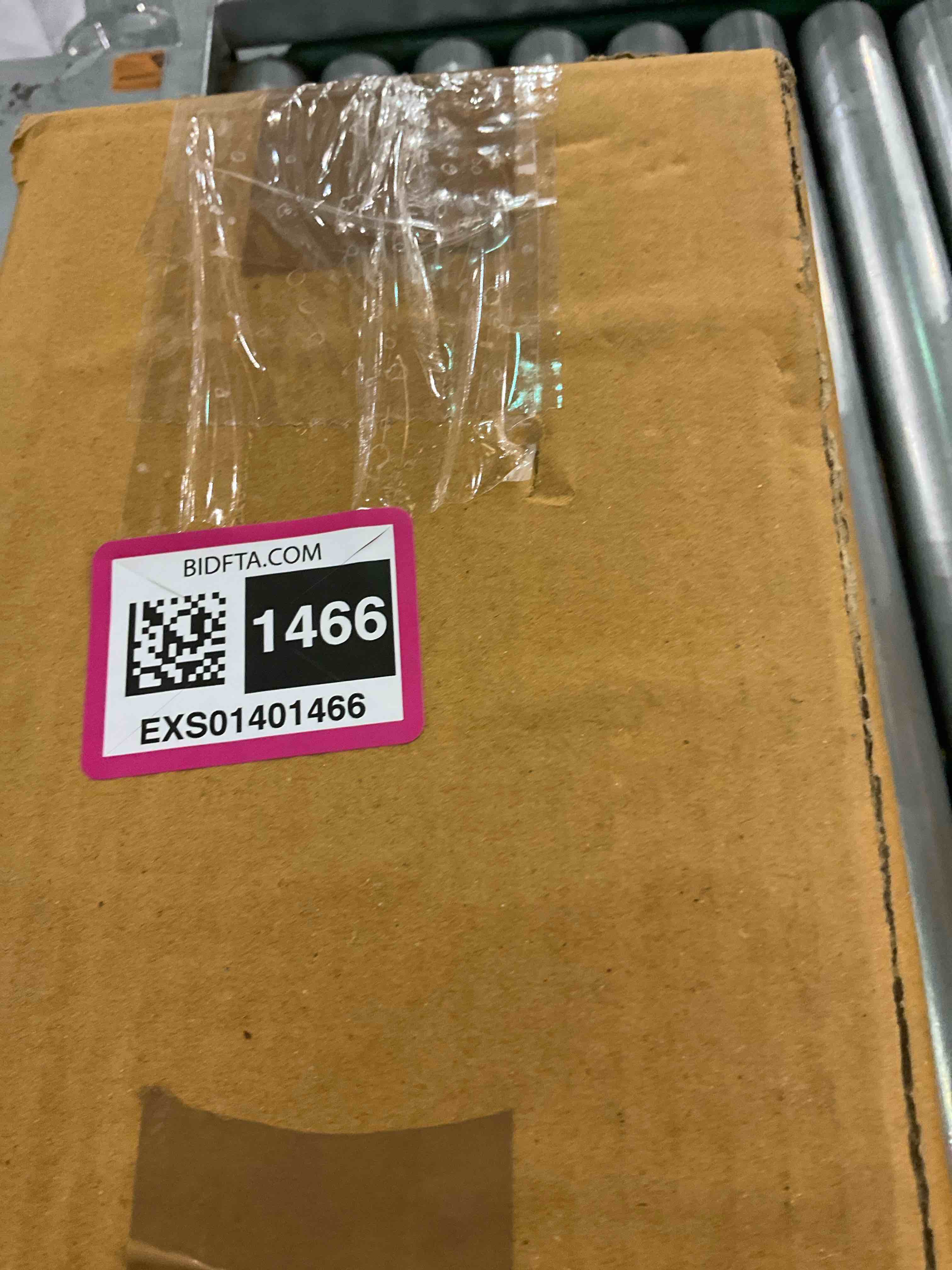 https://s3.amazonaws.com/lotting-images-prod/BargainHunt/EXS01401466_1722428087687.jpeg