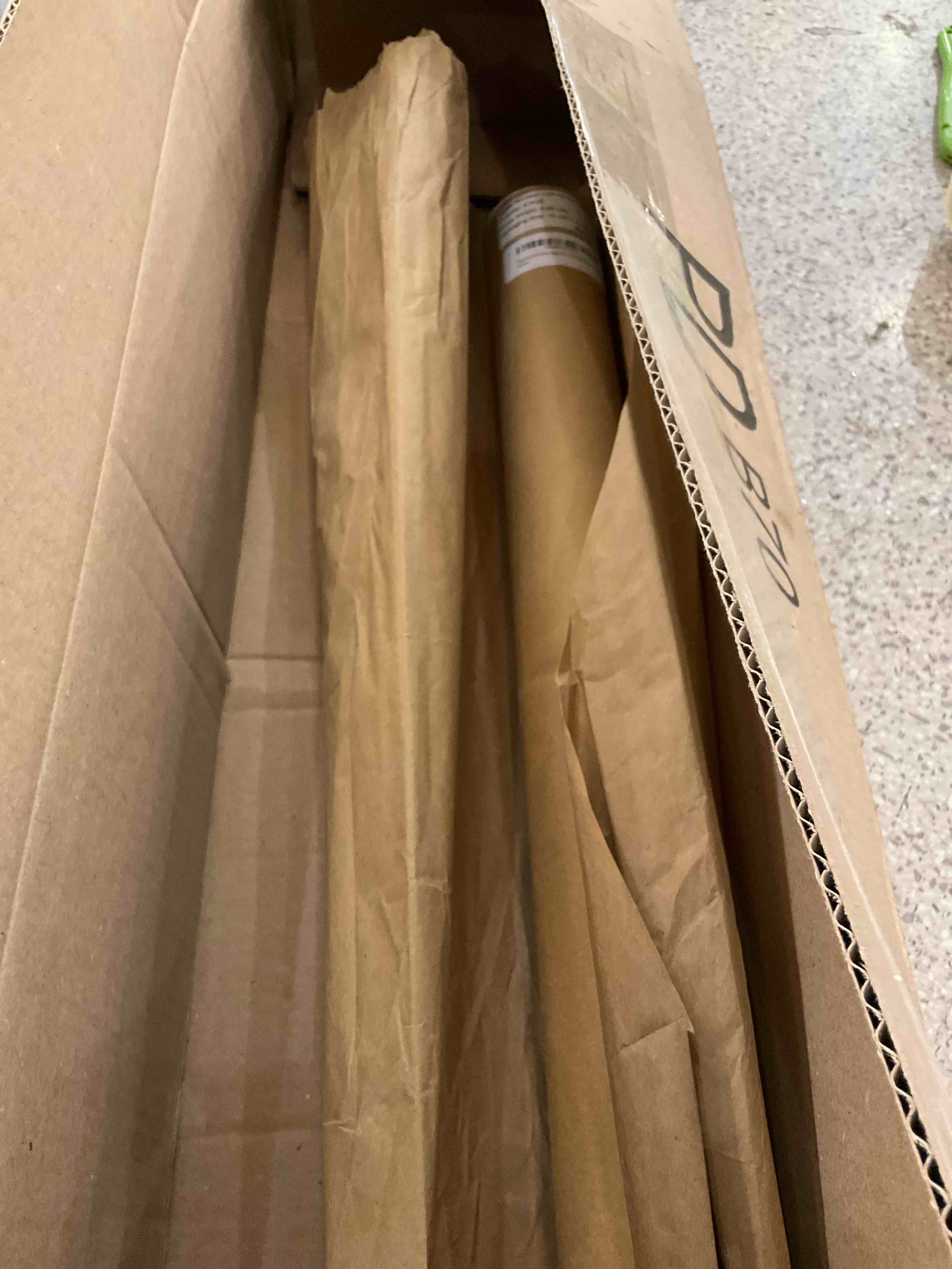 https://s3.amazonaws.com/lotting-images-prod/BargainHunt/EXS01401527_1722452794550.jpeg