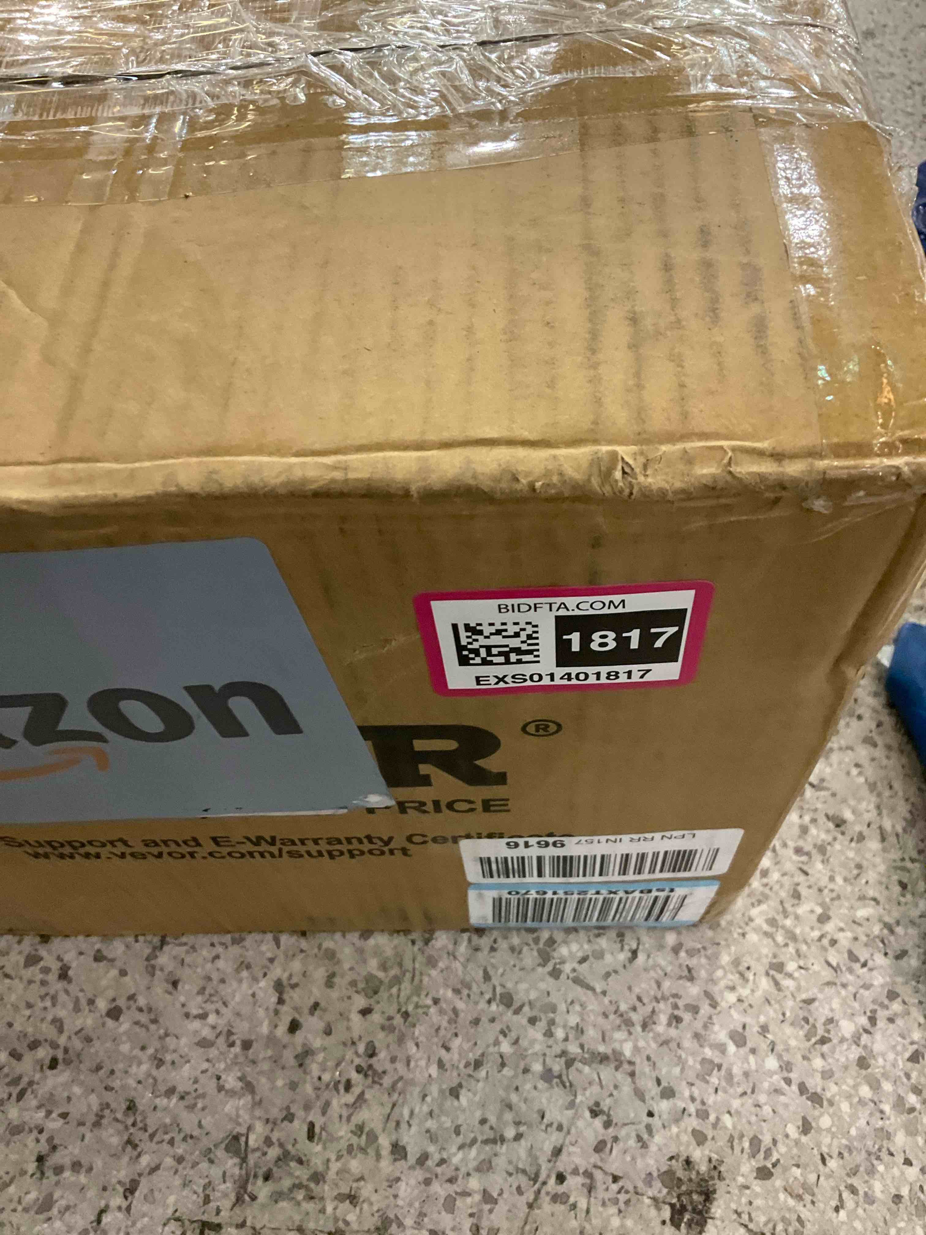 https://s3.amazonaws.com/lotting-images-prod/BargainHunt/EXS01401817_1722868089170.jpeg