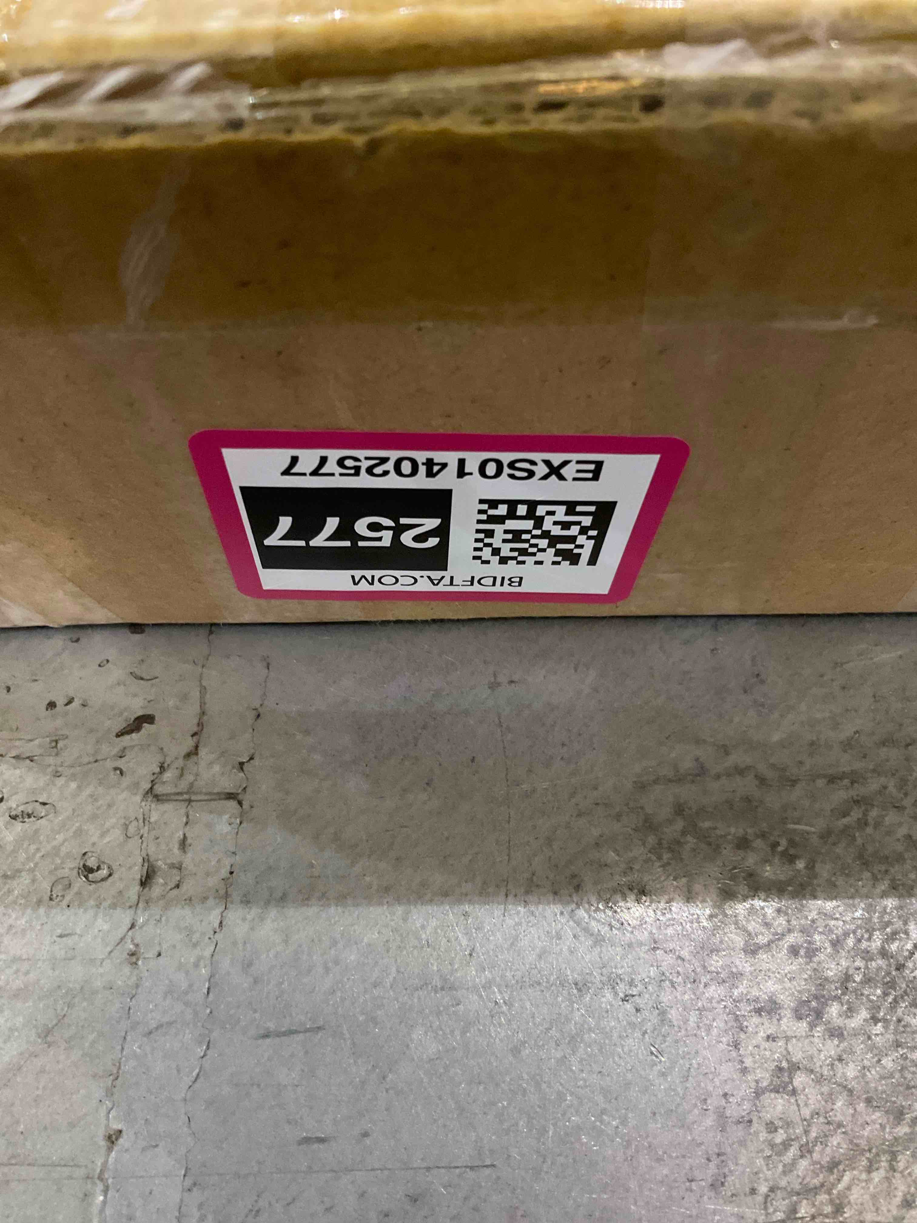 https://s3.amazonaws.com/lotting-images-prod/BargainHunt/EXS01402577_1722864578421.jpeg