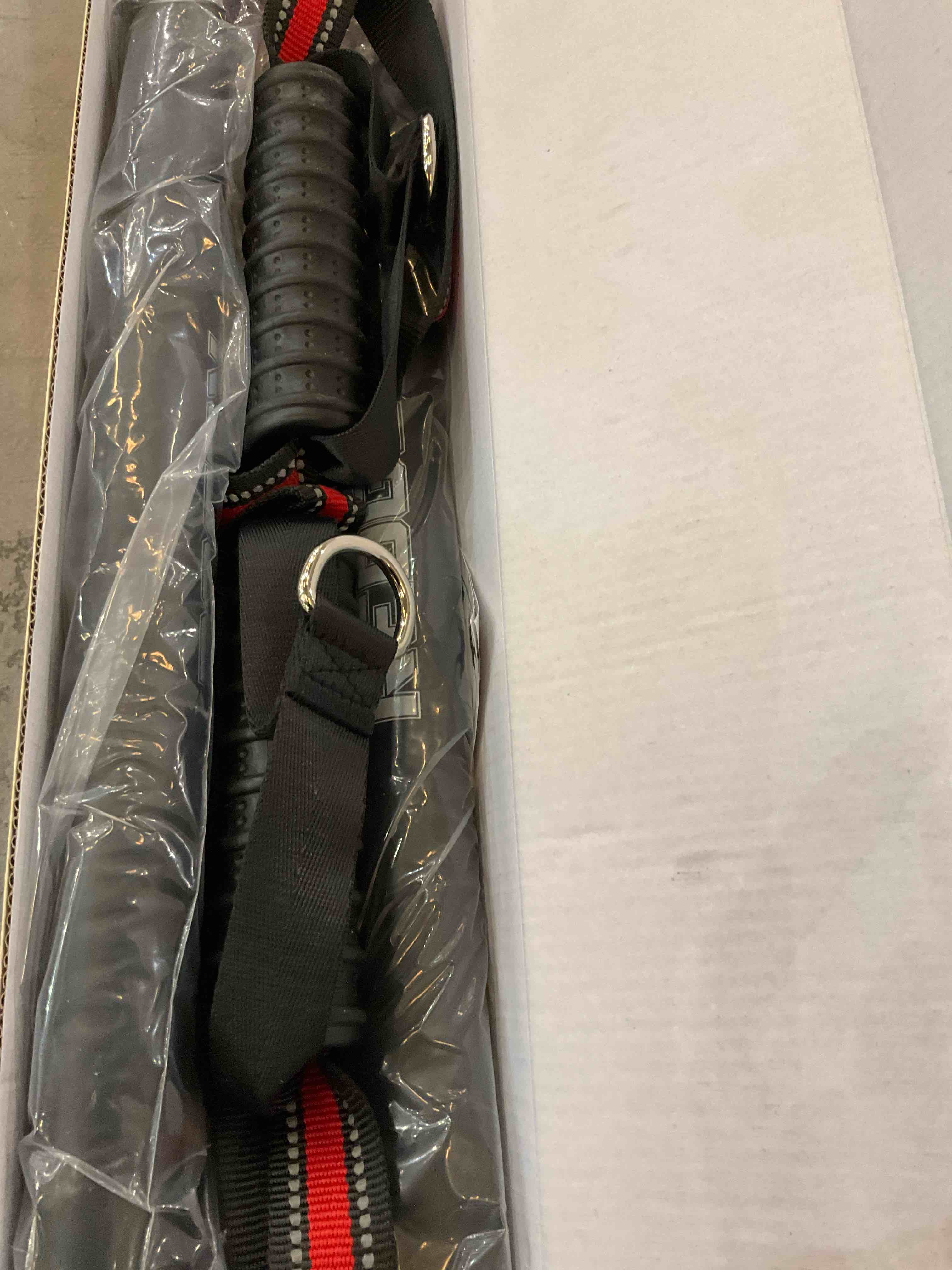 https://s3.amazonaws.com/lotting-images-prod/BargainHunt/EXS01402794_1722969539595.jpeg
