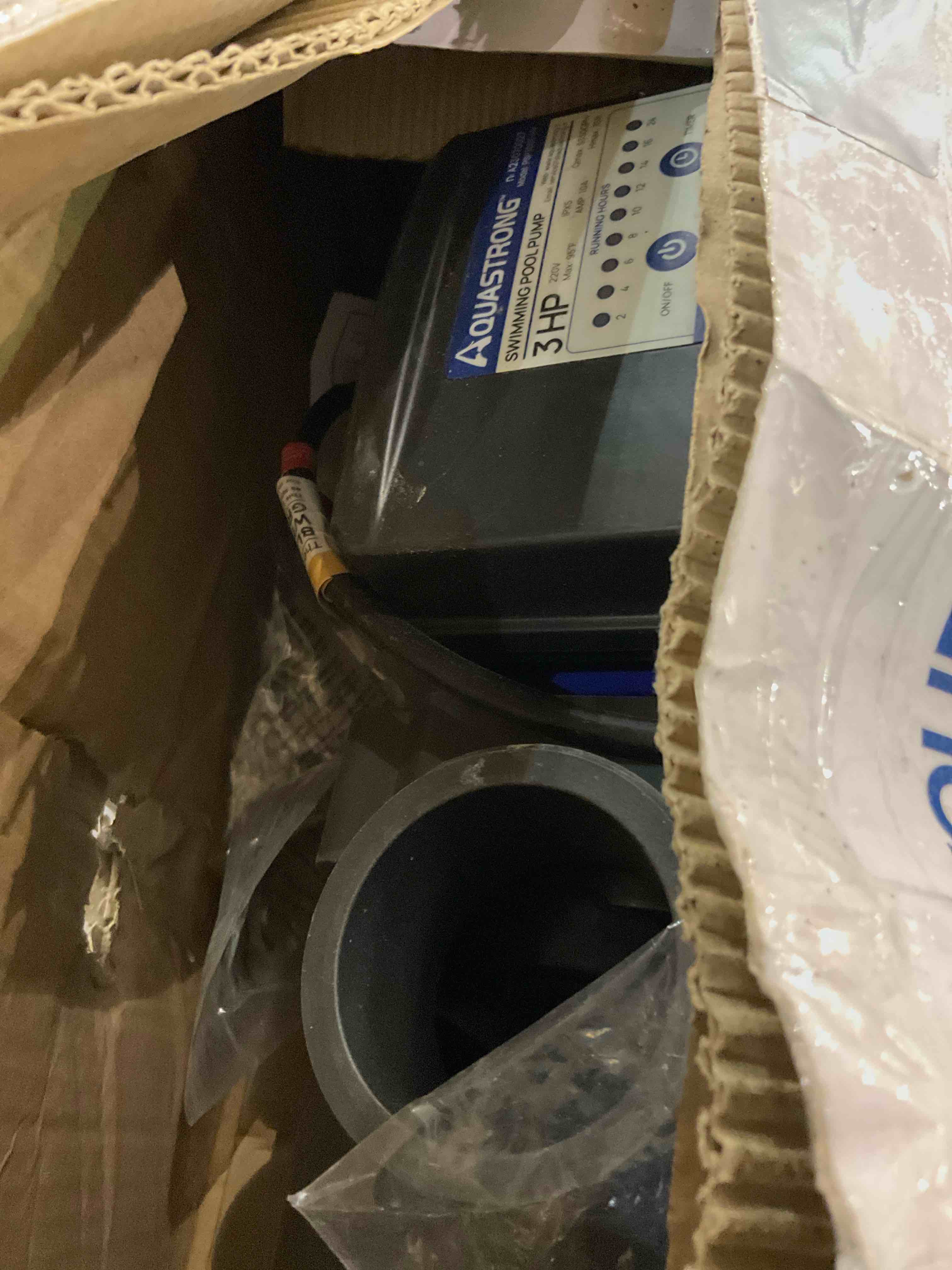 https://s3.amazonaws.com/lotting-images-prod/BargainHunt/EXS01402853_1723123339164.jpeg