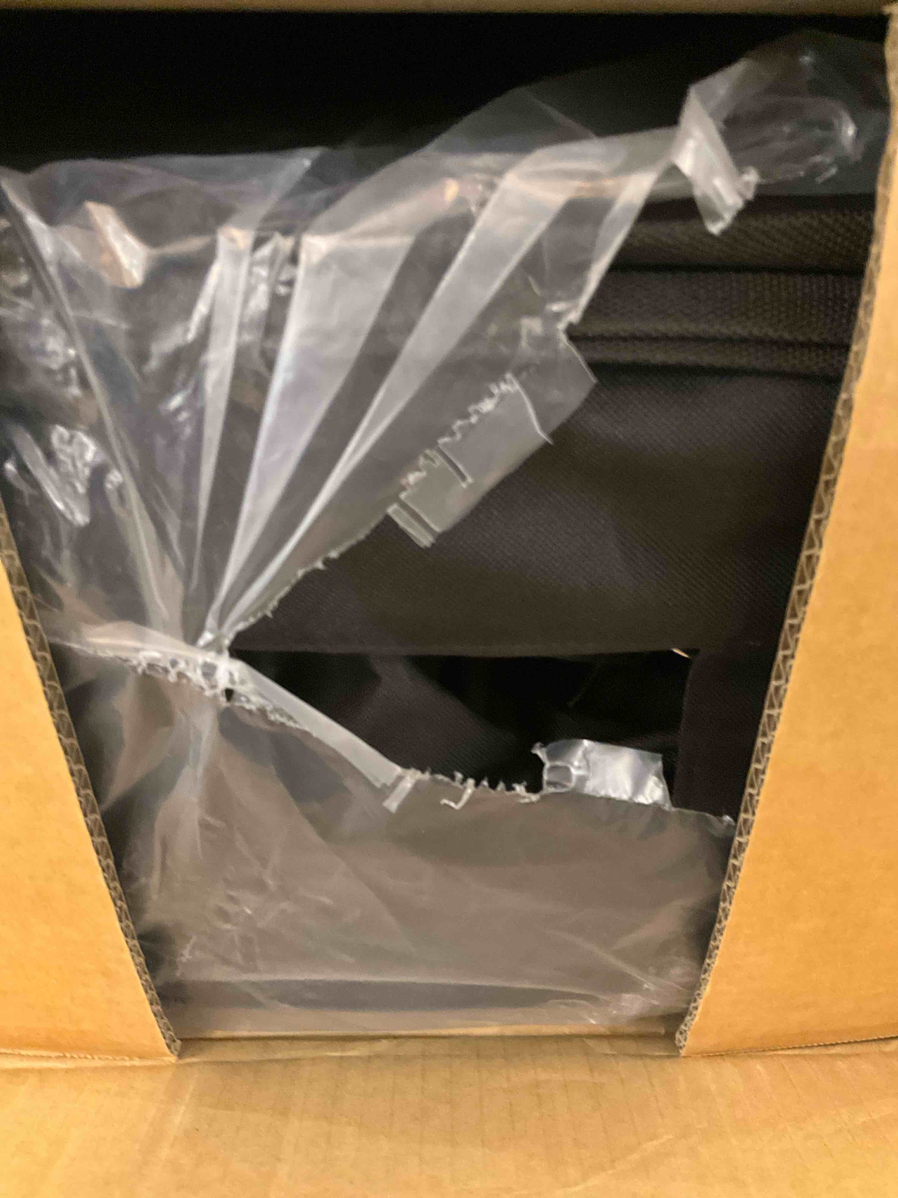 https://s3.amazonaws.com/lotting-images-prod/BargainHunt/EXS01402945_1723139591012.jpeg