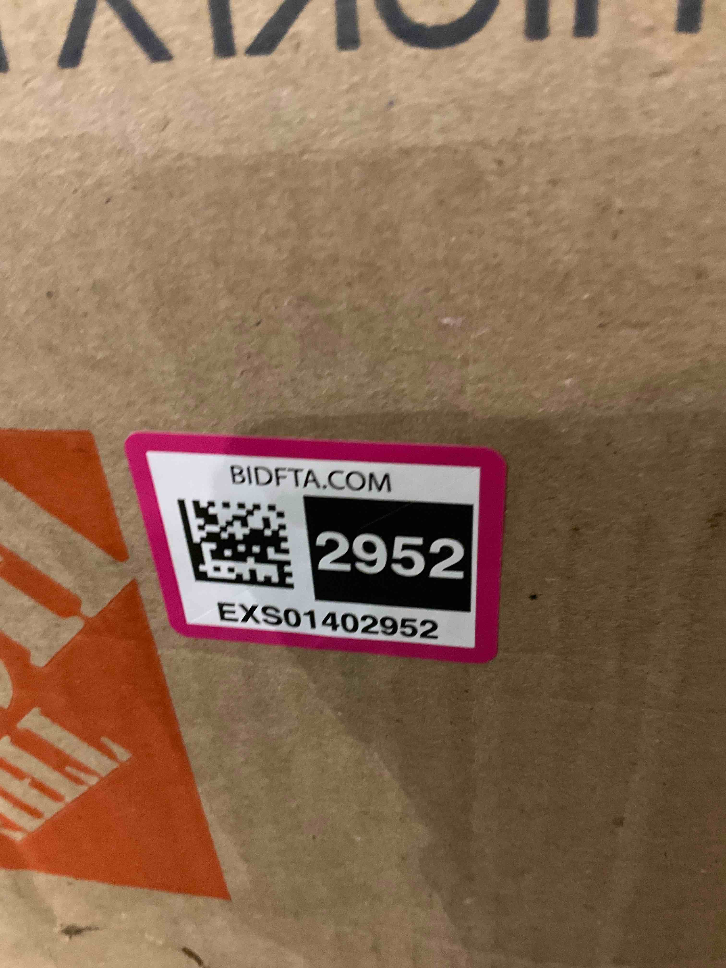 https://s3.amazonaws.com/lotting-images-prod/BargainHunt/EXS01402952_1723142500147.jpeg
