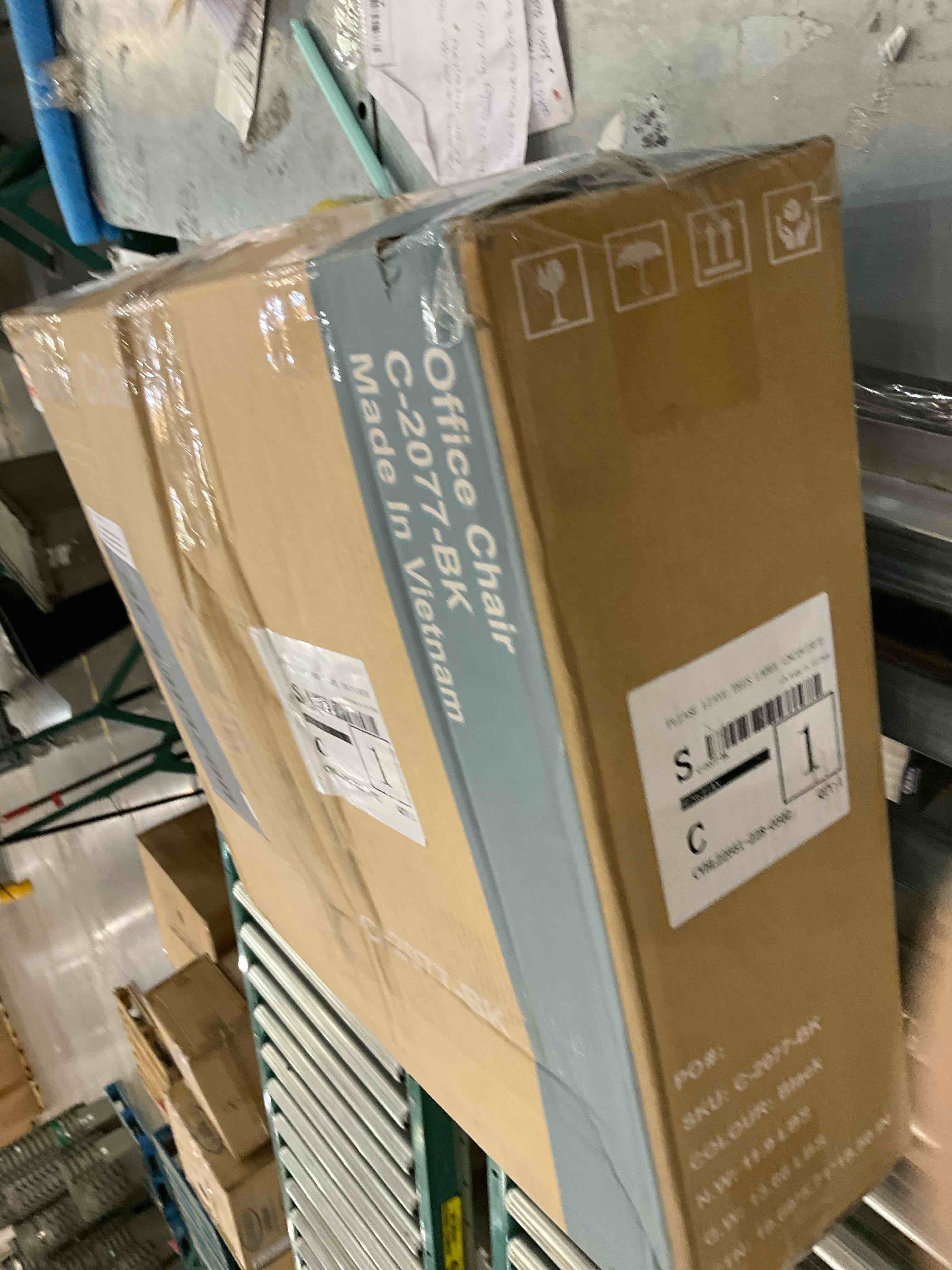 https://s3.amazonaws.com/lotting-images-prod/BargainHunt/EXS01403272_1723569580068.jpeg