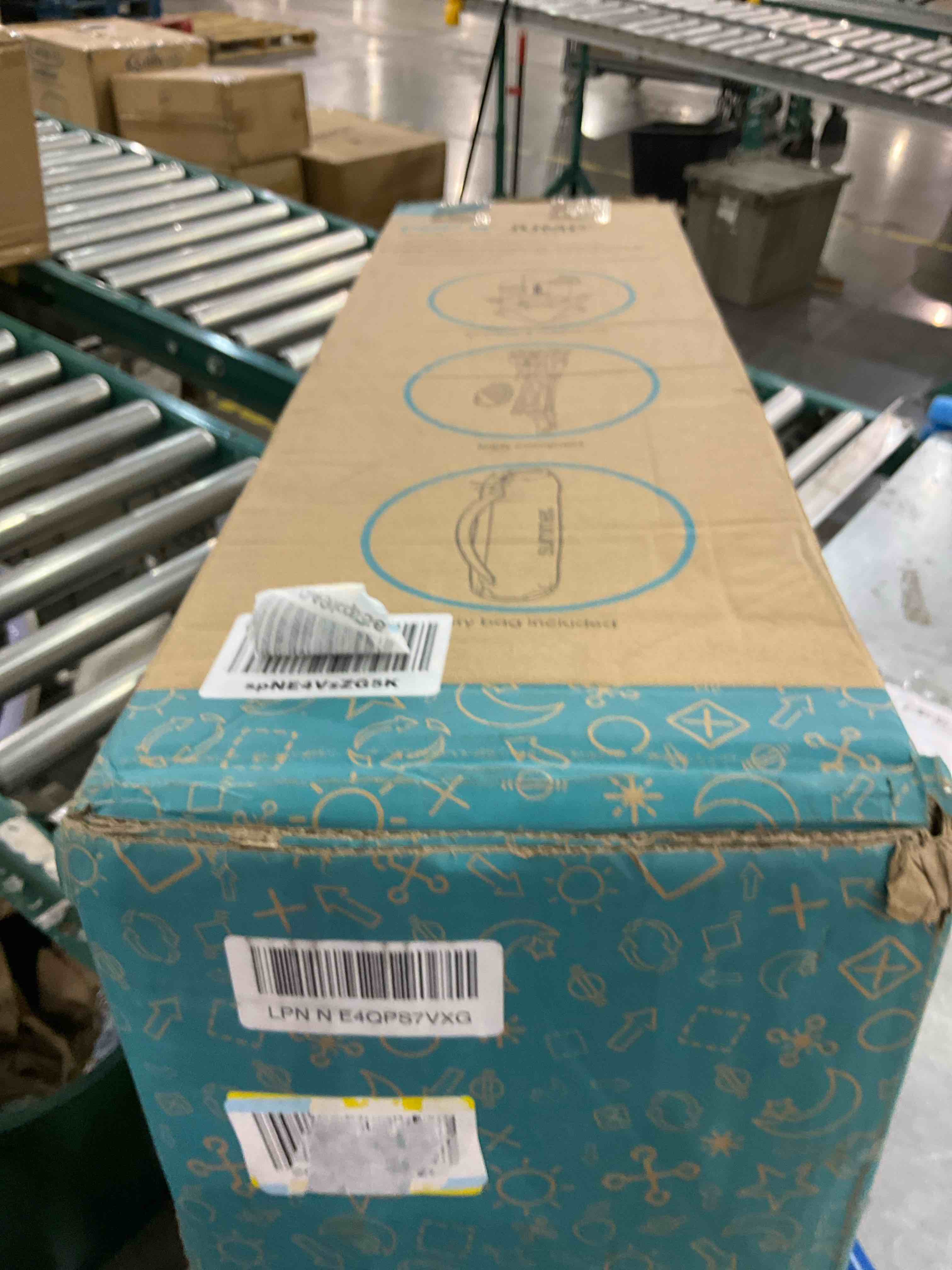 https://s3.amazonaws.com/lotting-images-prod/BargainHunt/EXS01403327_1723636544133.jpeg