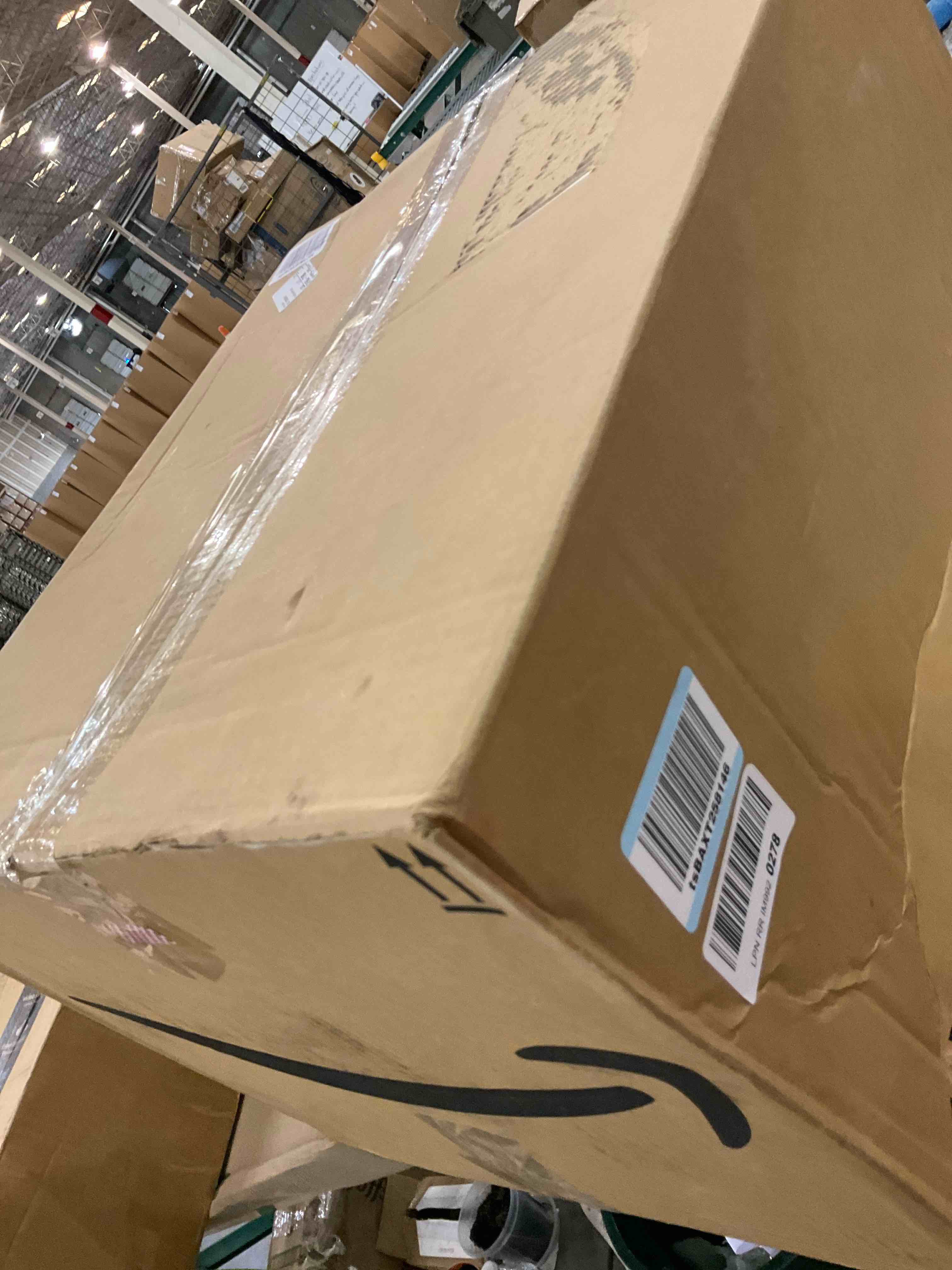 https://s3.amazonaws.com/lotting-images-prod/BargainHunt/EXS01403388_1723643906247.jpeg