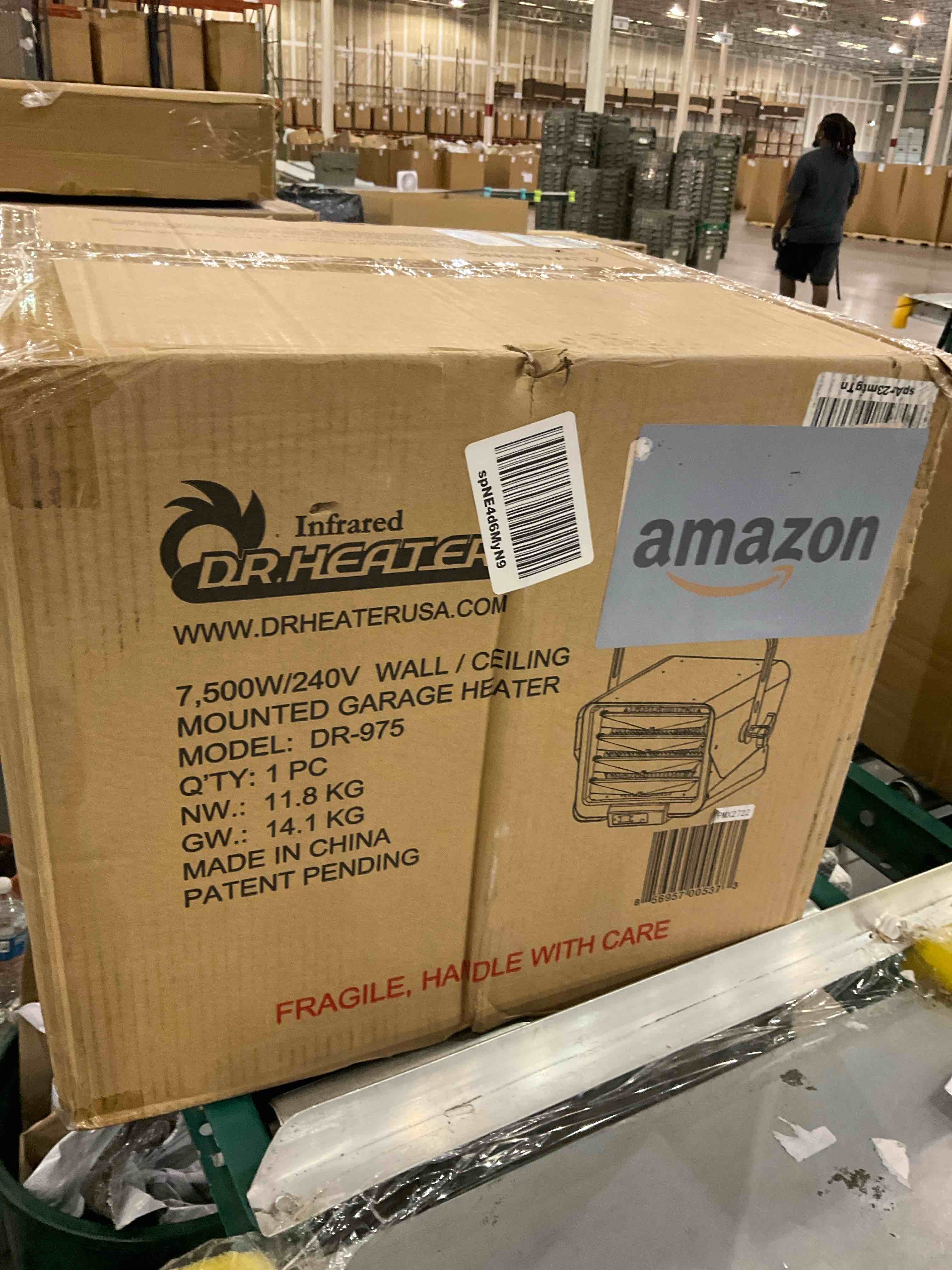 https://s3.amazonaws.com/lotting-images-prod/BargainHunt/EXS01403392_1723644292797.jpeg