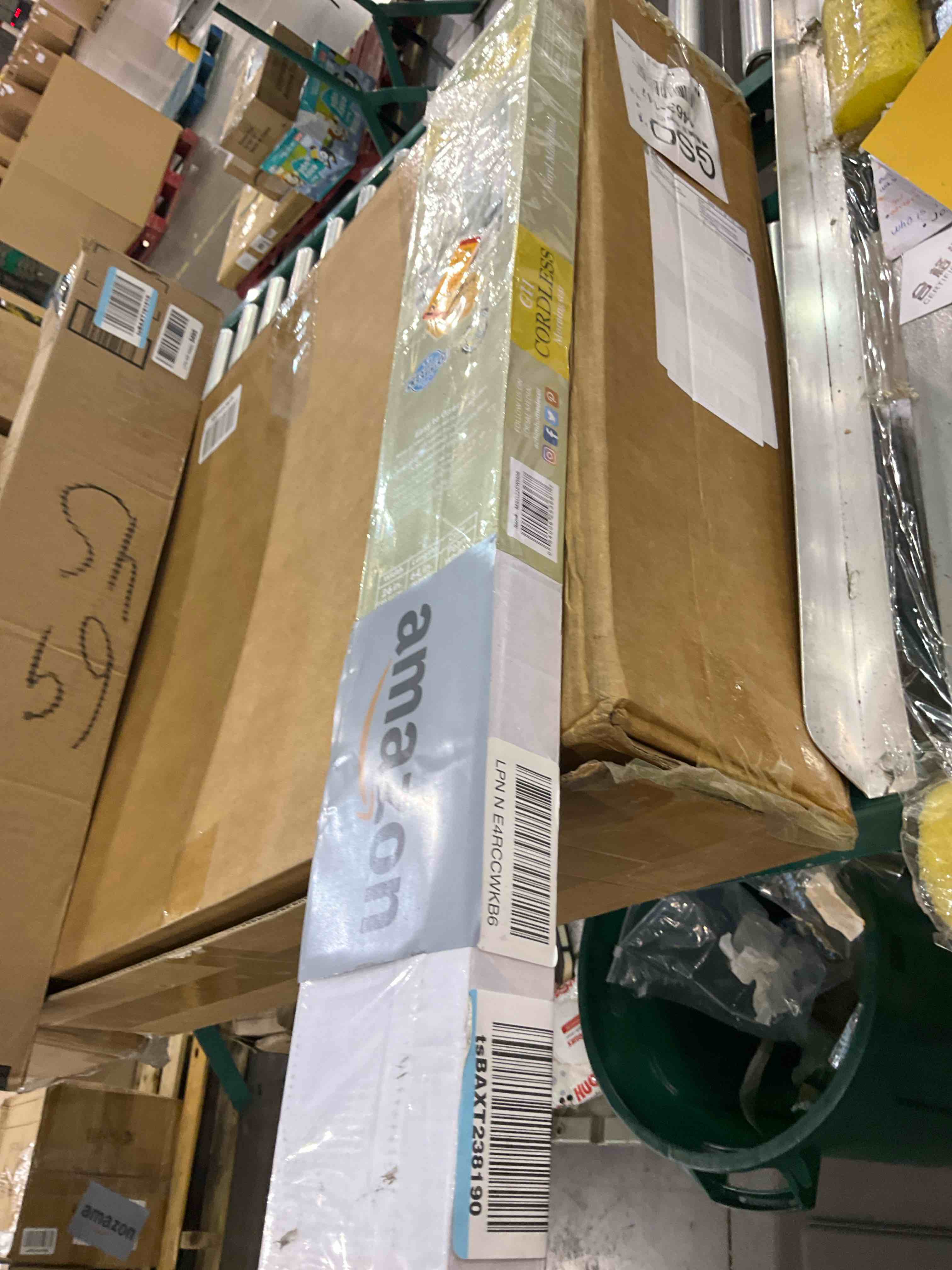 https://s3.amazonaws.com/lotting-images-prod/BargainHunt/EXS01403576_1723039637110.jpeg