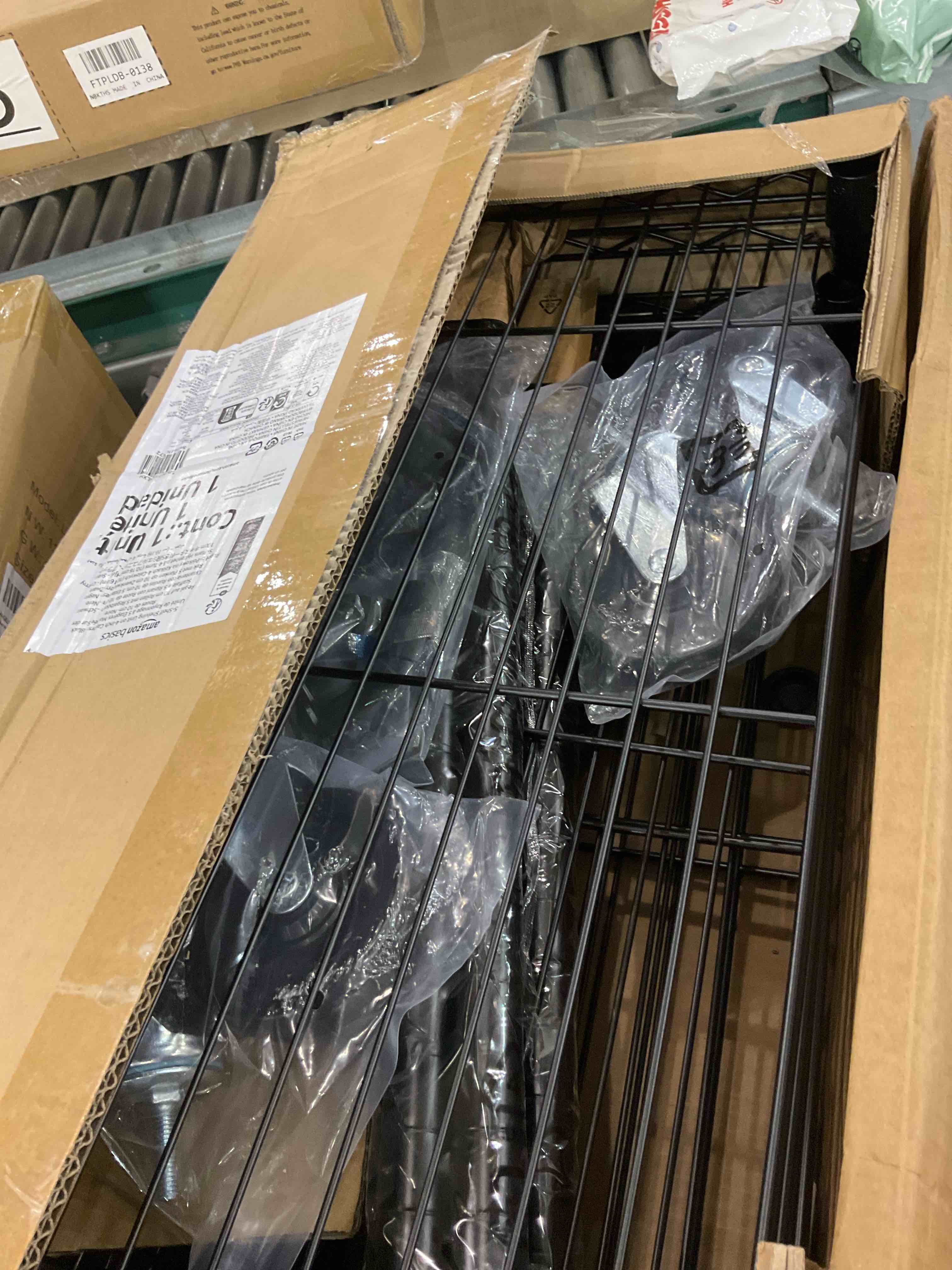 https://s3.amazonaws.com/lotting-images-prod/BargainHunt/EXS01404099_1722003924526.jpeg