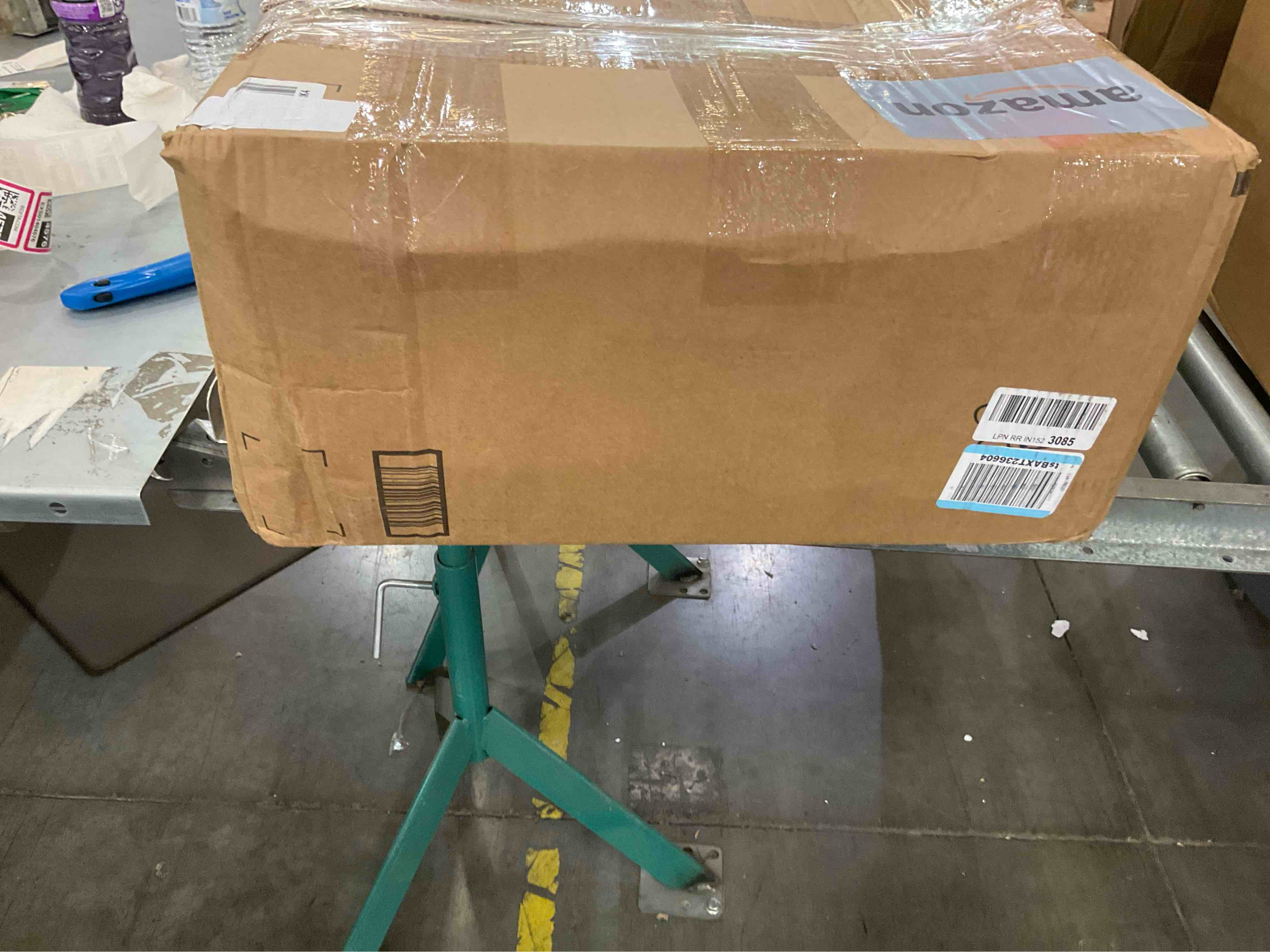 https://s3.amazonaws.com/lotting-images-prod/BargainHunt/EXS01404568_1722351233773.jpeg