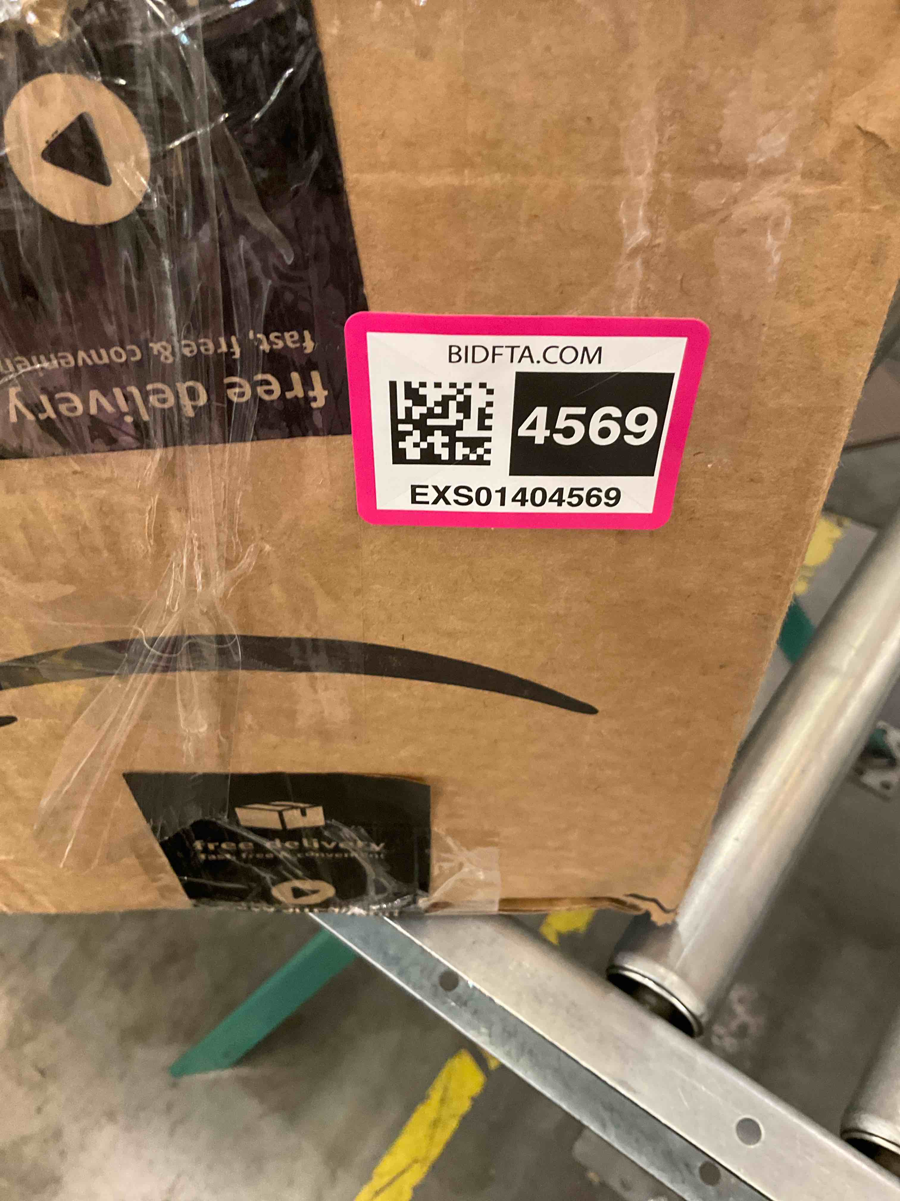 https://s3.amazonaws.com/lotting-images-prod/BargainHunt/EXS01404569_1722351448096.jpeg