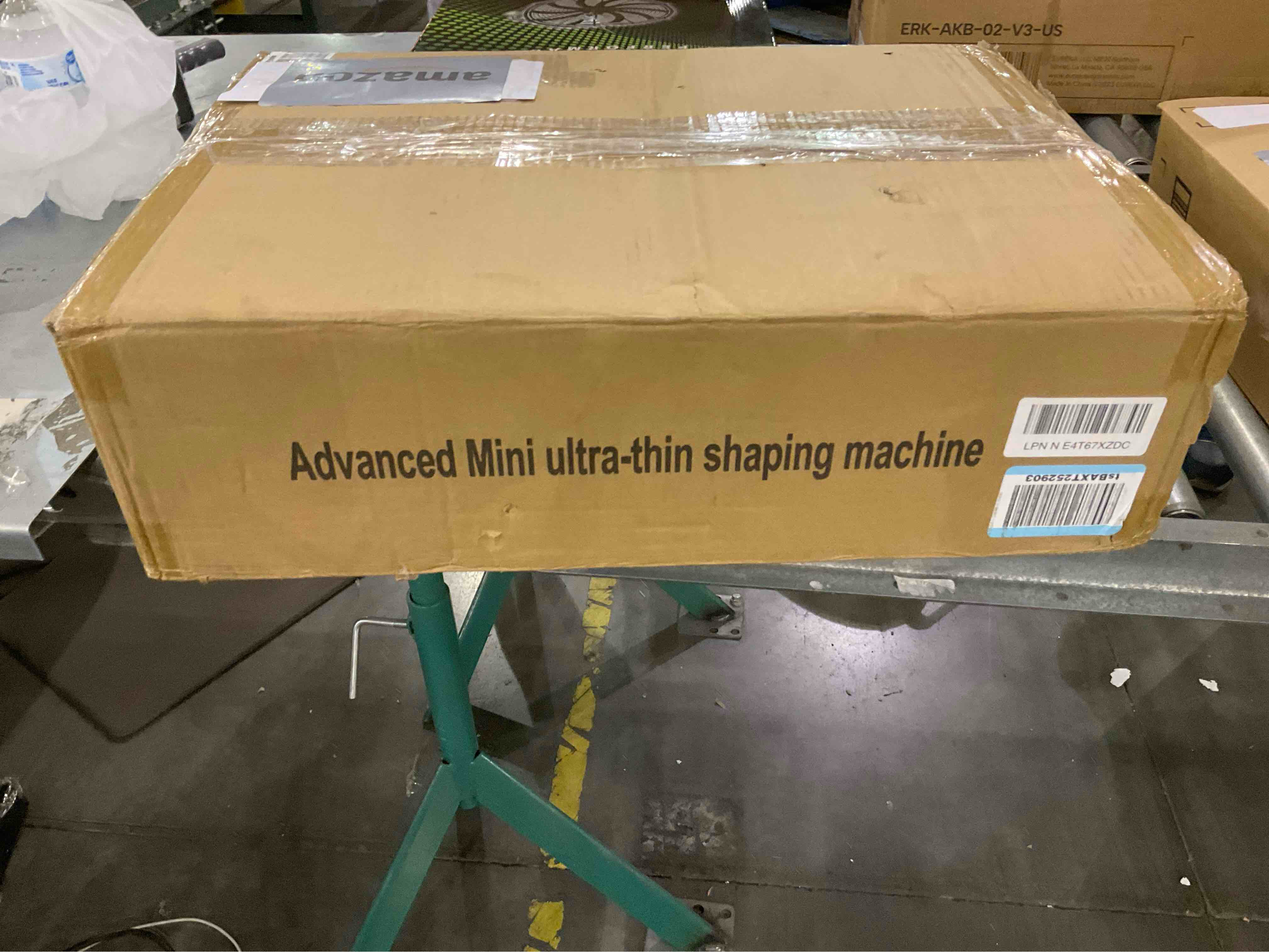 https://s3.amazonaws.com/lotting-images-prod/BargainHunt/EXS01404577_1722425712870.jpeg