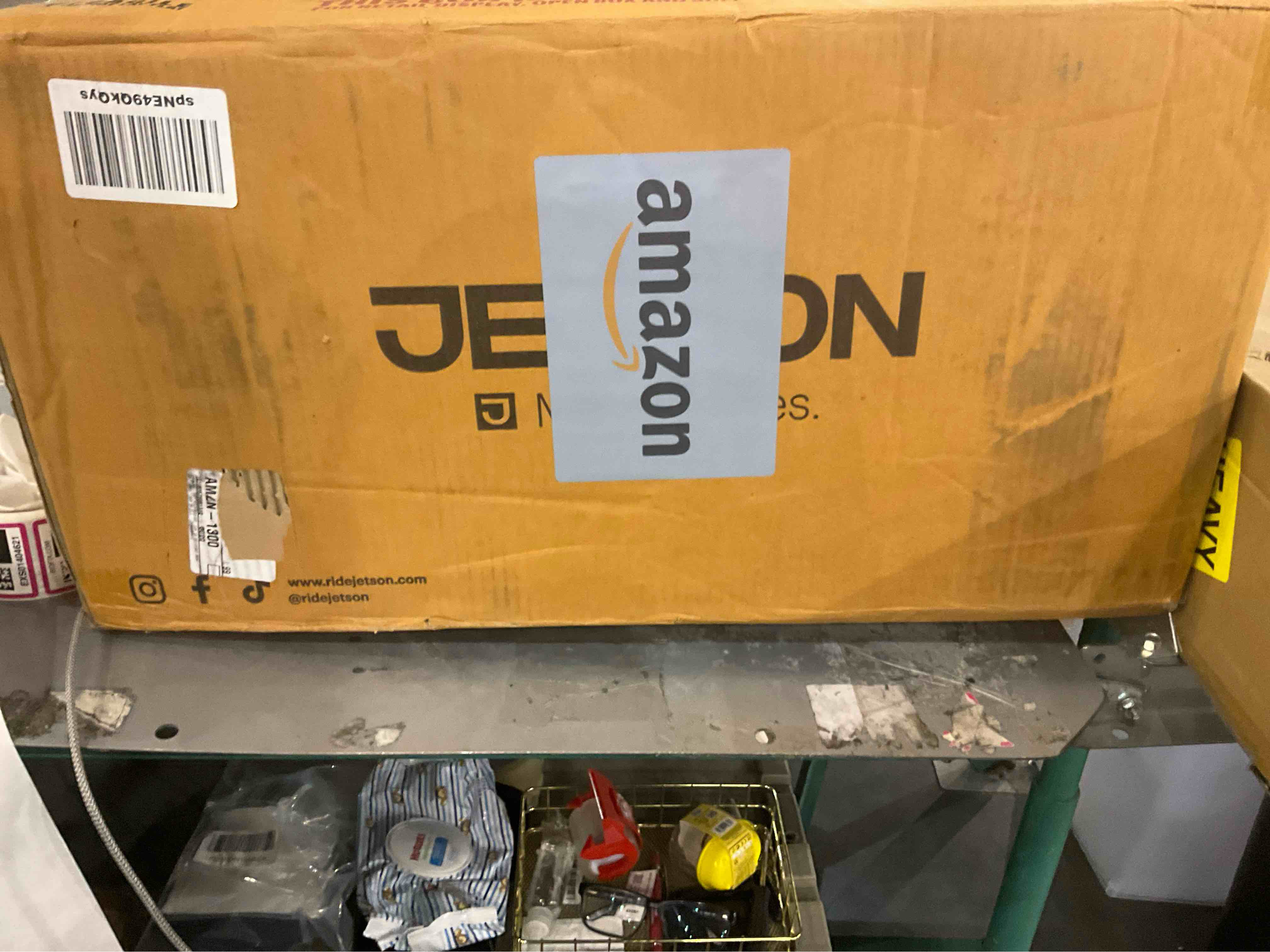 https://s3.amazonaws.com/lotting-images-prod/BargainHunt/EXS01404612_1723202896143.jpeg