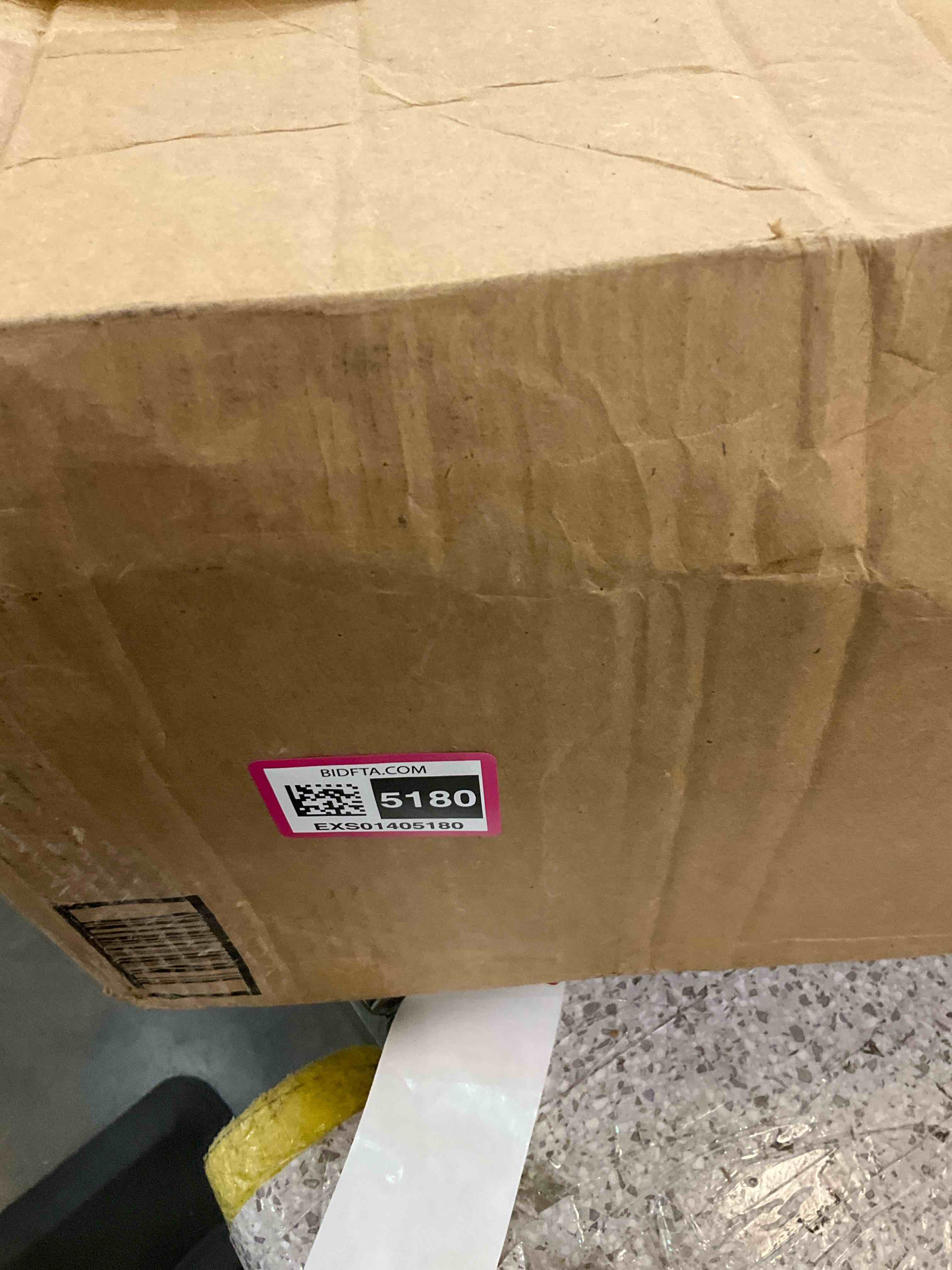 https://s3.amazonaws.com/lotting-images-prod/BargainHunt/EXS01405180_1722263015599.jpeg