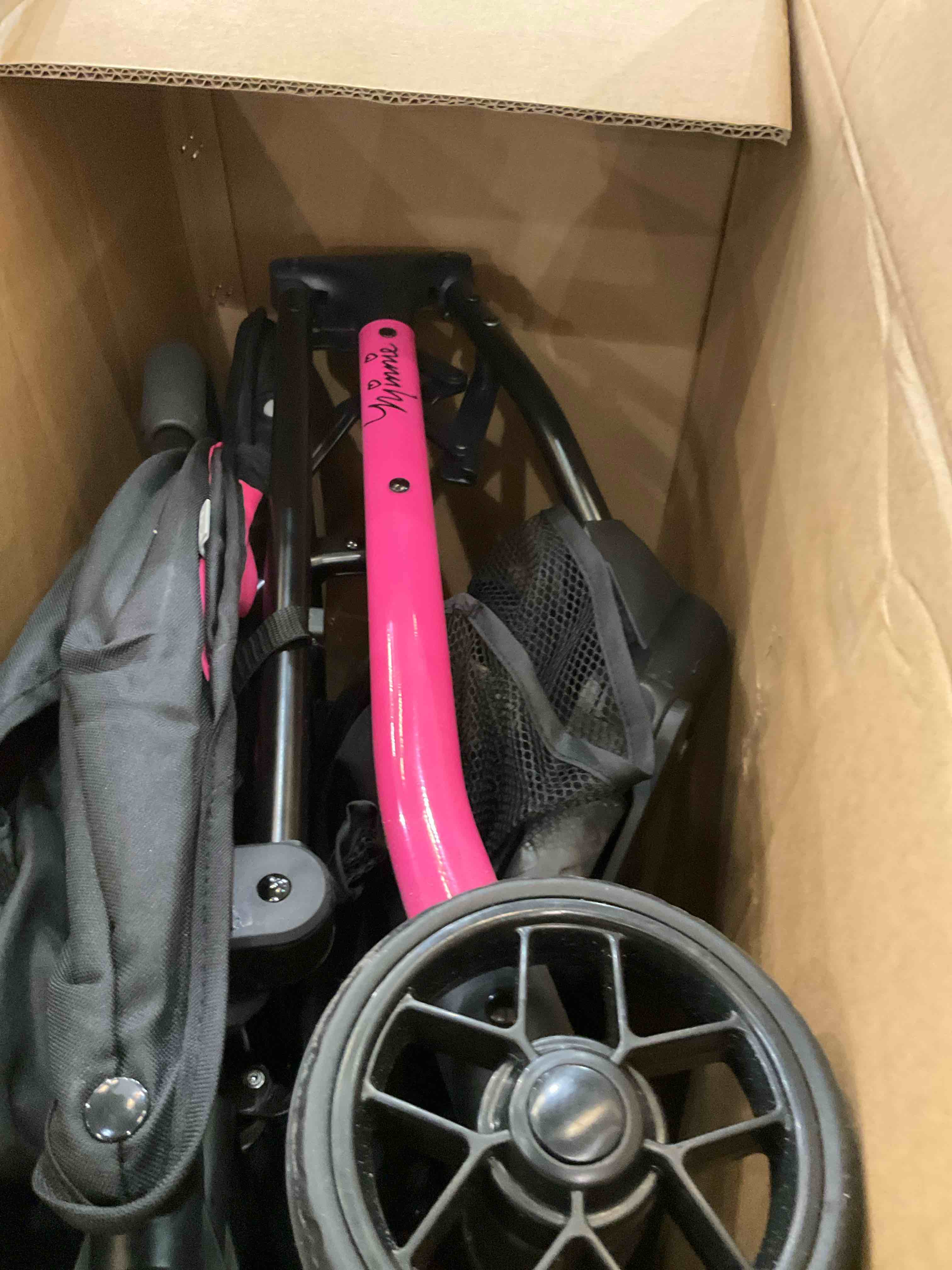 https://s3.amazonaws.com/lotting-images-prod/BargainHunt/EXS01405187_1722263918816.jpeg