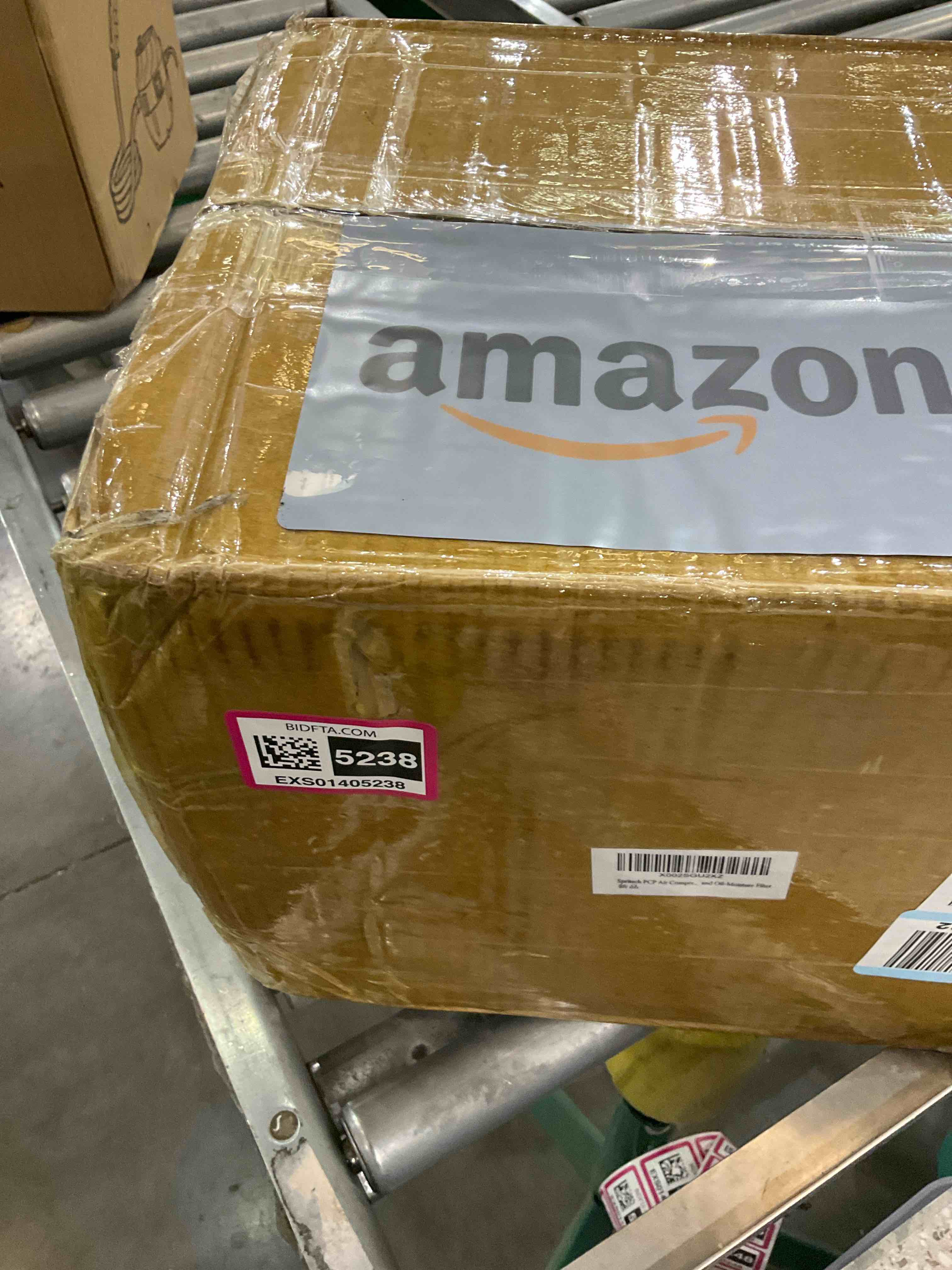 https://s3.amazonaws.com/lotting-images-prod/BargainHunt/EXS01405238_1722271692084.jpeg
