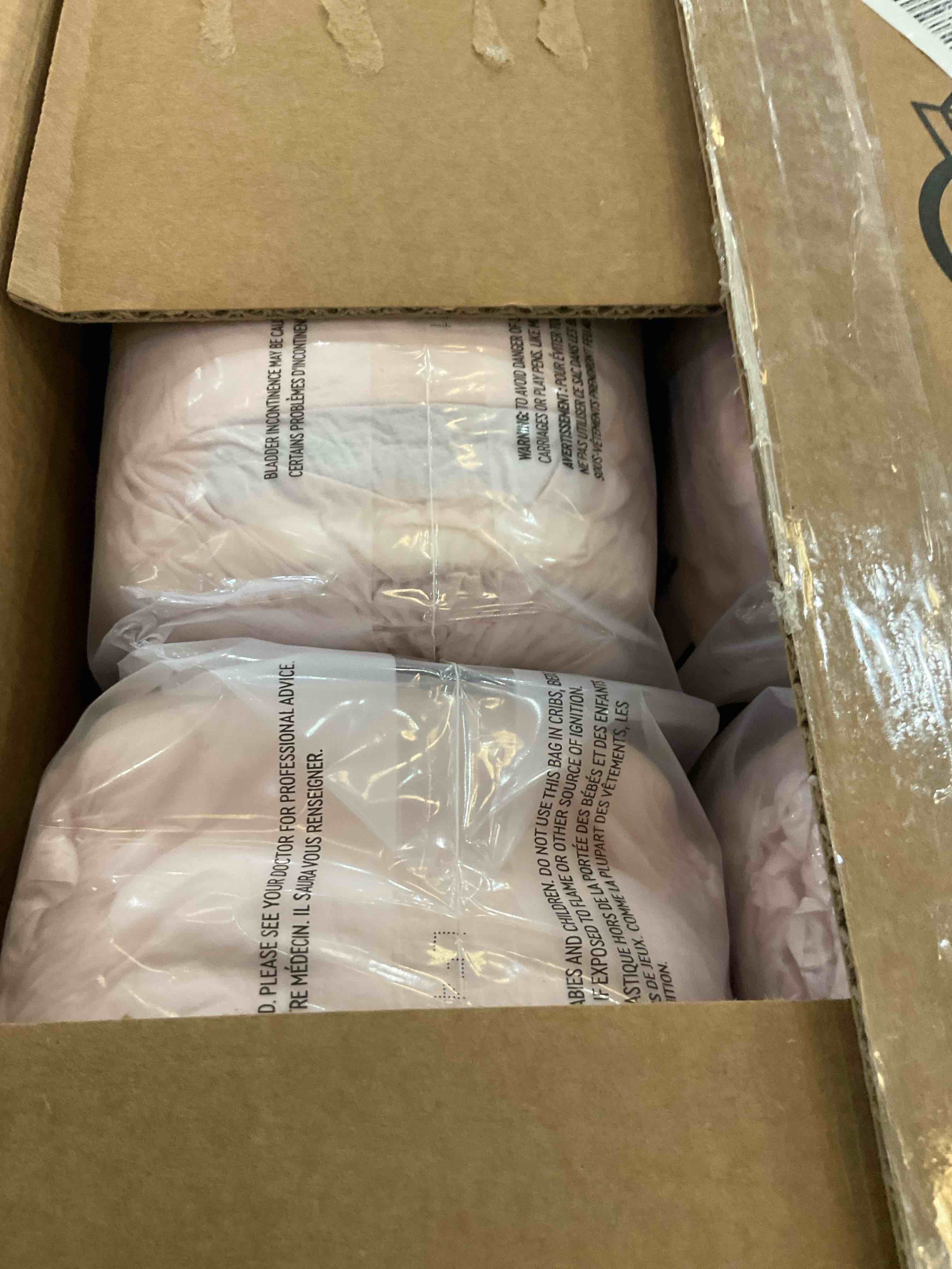 https://s3.amazonaws.com/lotting-images-prod/BargainHunt/EXS01405357_1722357713043.jpeg